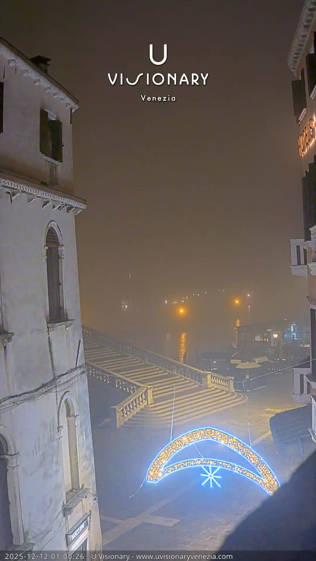 Venice, Ponte degli Scalzi Bridge & Chiesa di San Simeon Piccolo Church Live Cam - Venice, Veneto, Italy