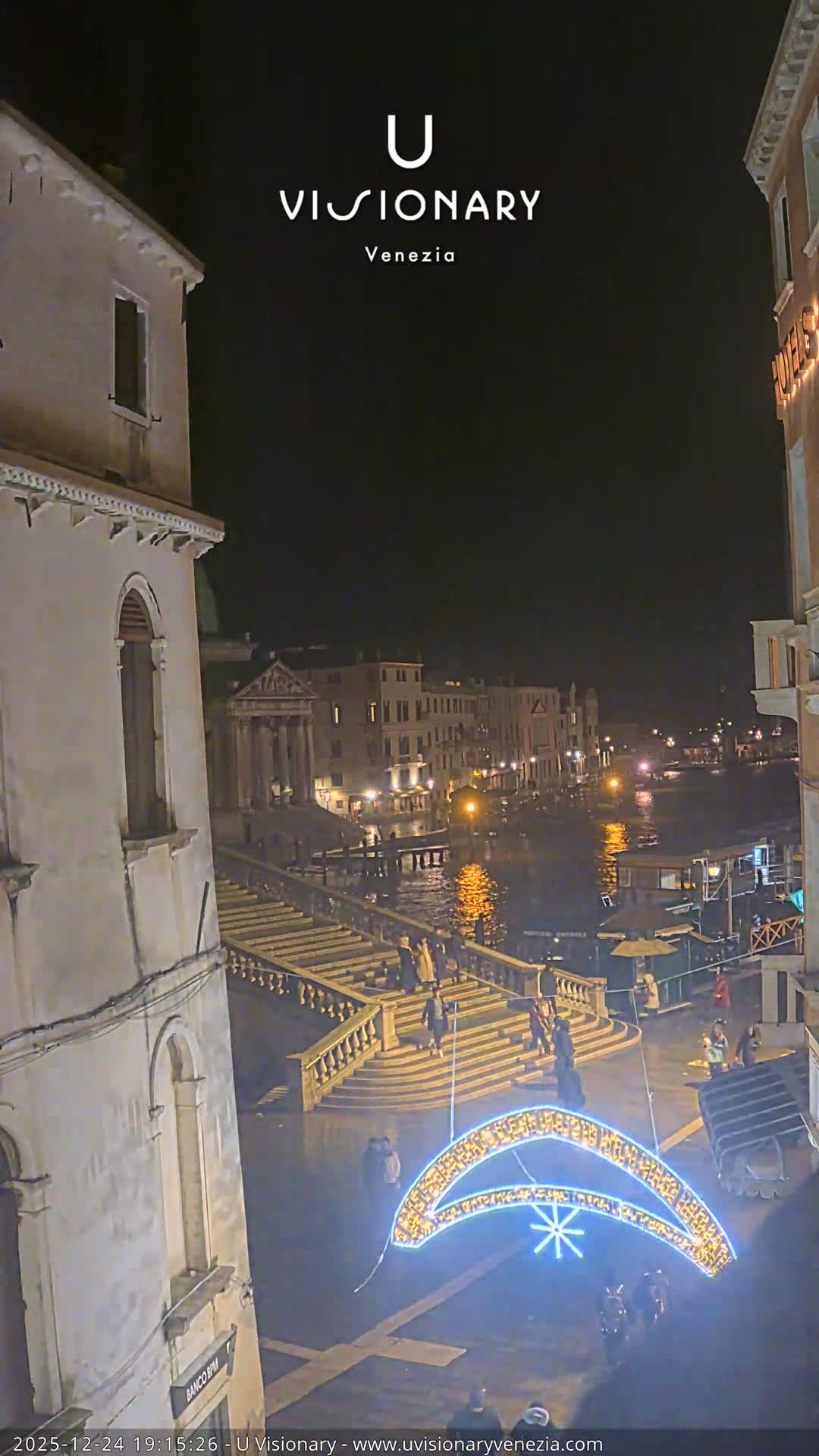 Venice, Ponte degli Scalzi Bridge & Chiesa di San Simeon Piccolo Church Live Cam - Venice, Veneto, Italy