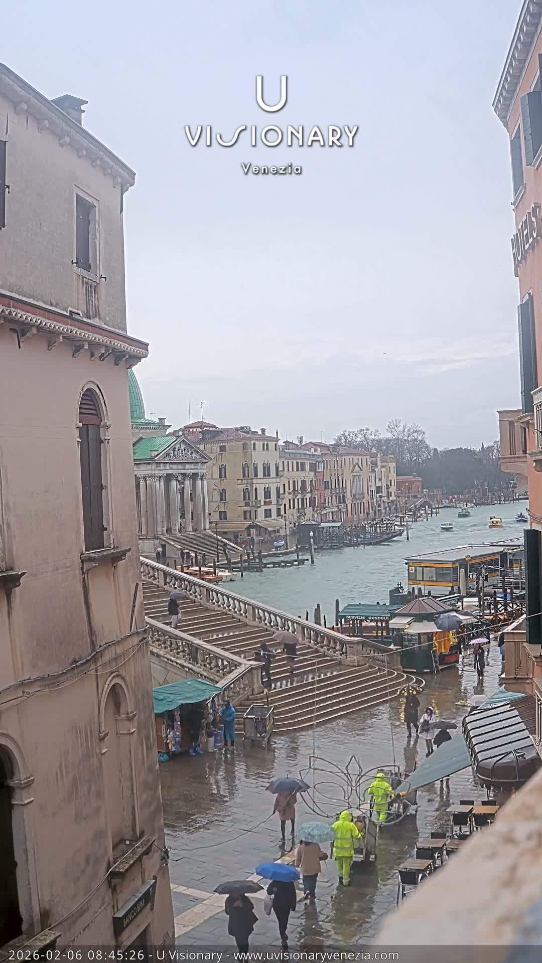 Venice, Ponte degli Scalzi Bridge & Chiesa di San Simeon Piccolo Church Live Cam - Venice, Veneto, Italy