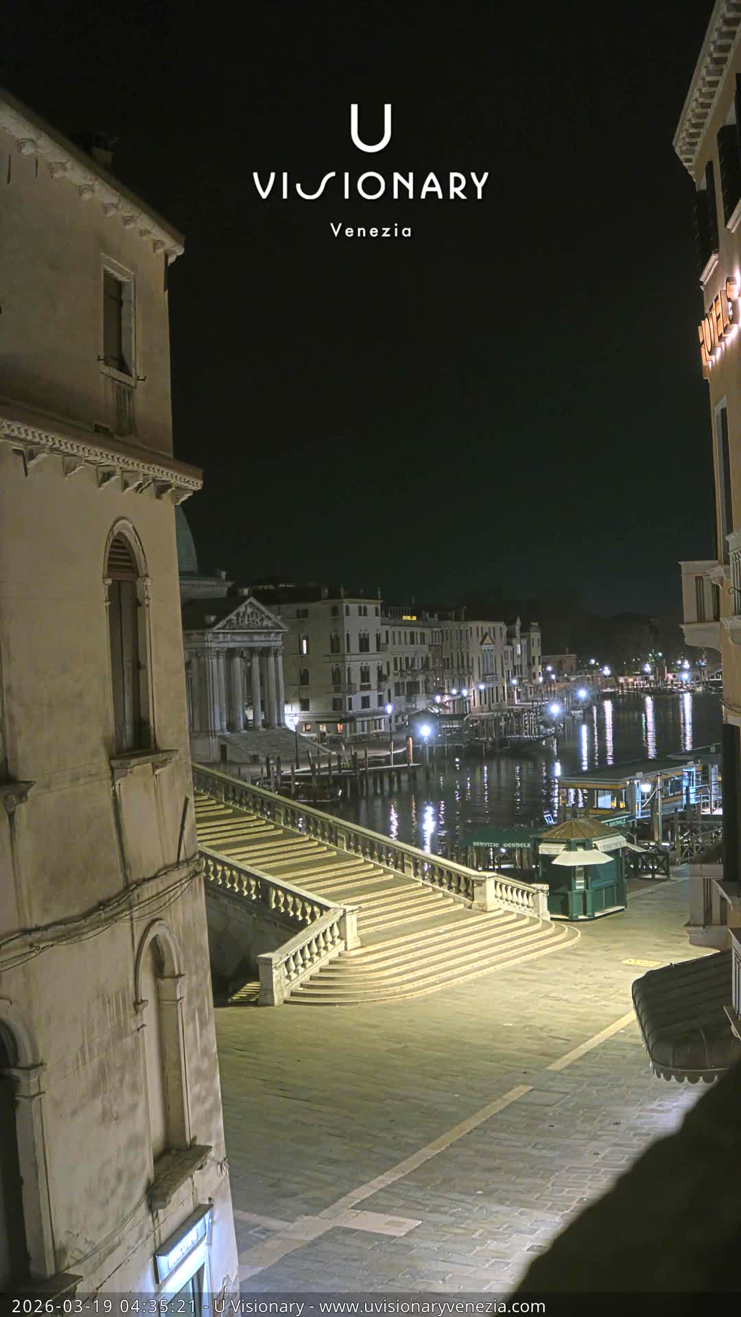 Venice, Ponte degli Scalzi Bridge & Chiesa di San Simeon Piccolo Church Live Cam - Venice, Veneto, Italy