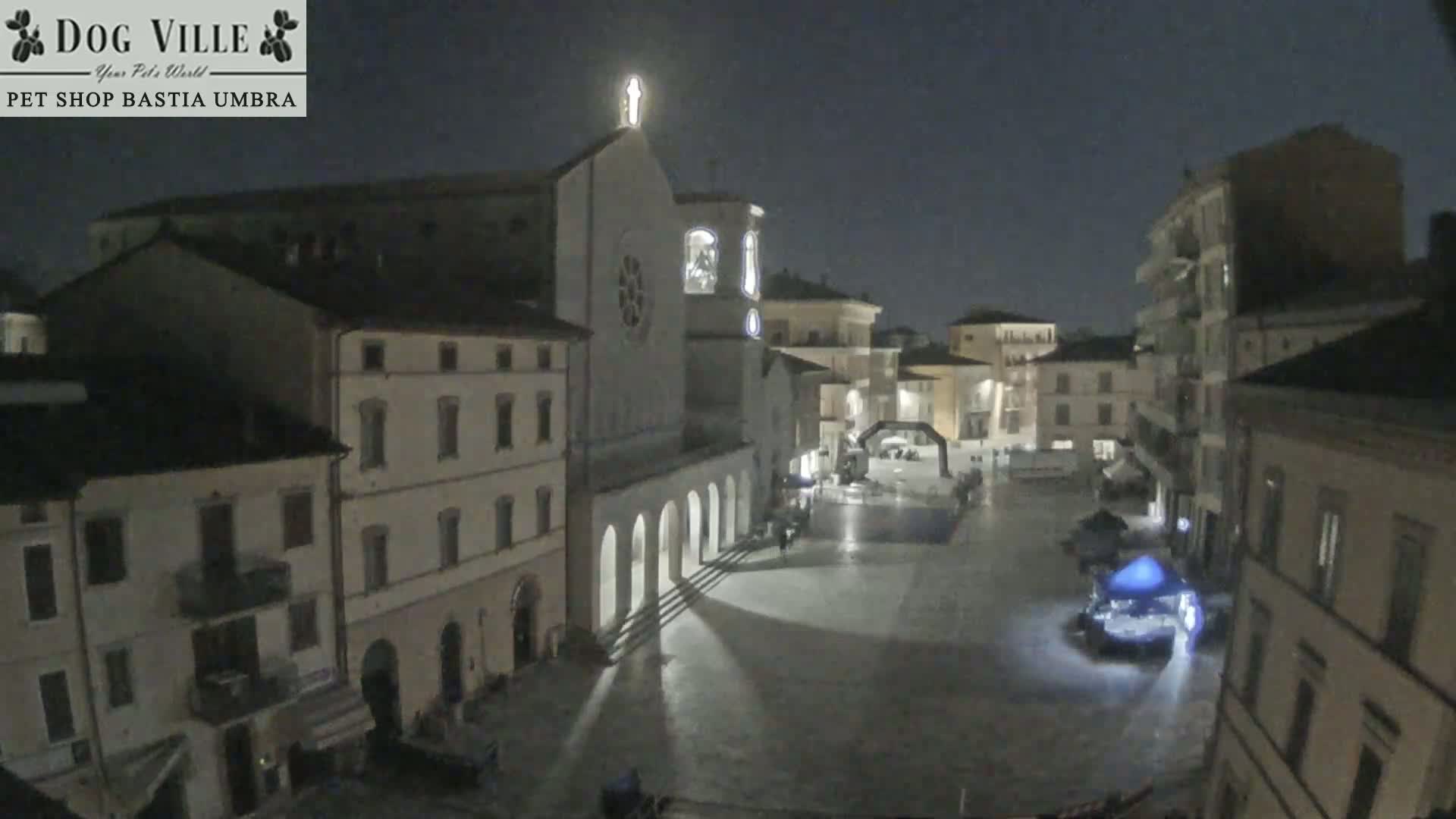 Bastia Umbra, Piazza Giuseppe Mazzini Square Live Cam - Perugia, Umbria, Italy