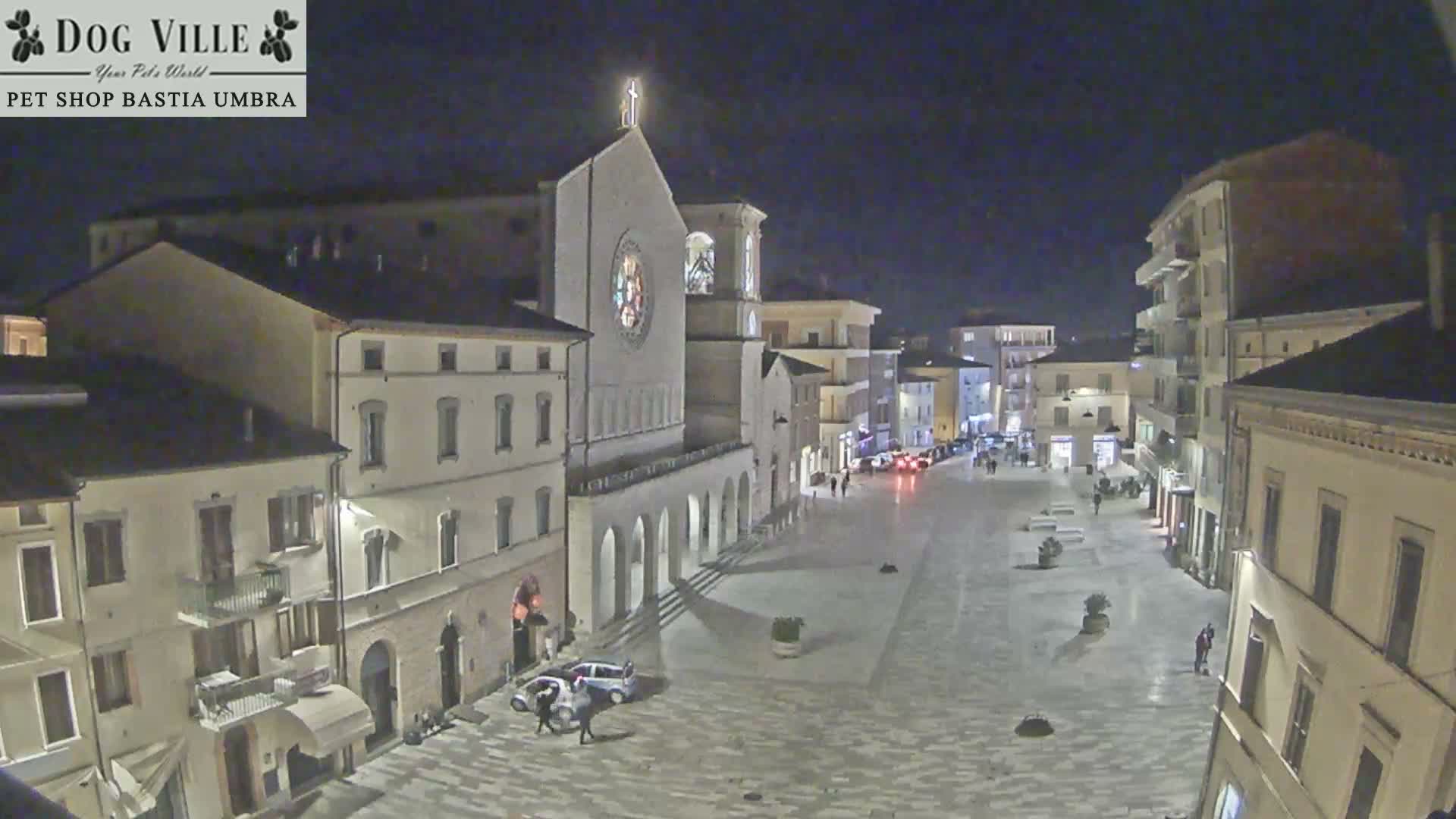Bastia Umbra, Piazza Giuseppe Mazzini Square Live Cam - Perugia, Umbria, Italy