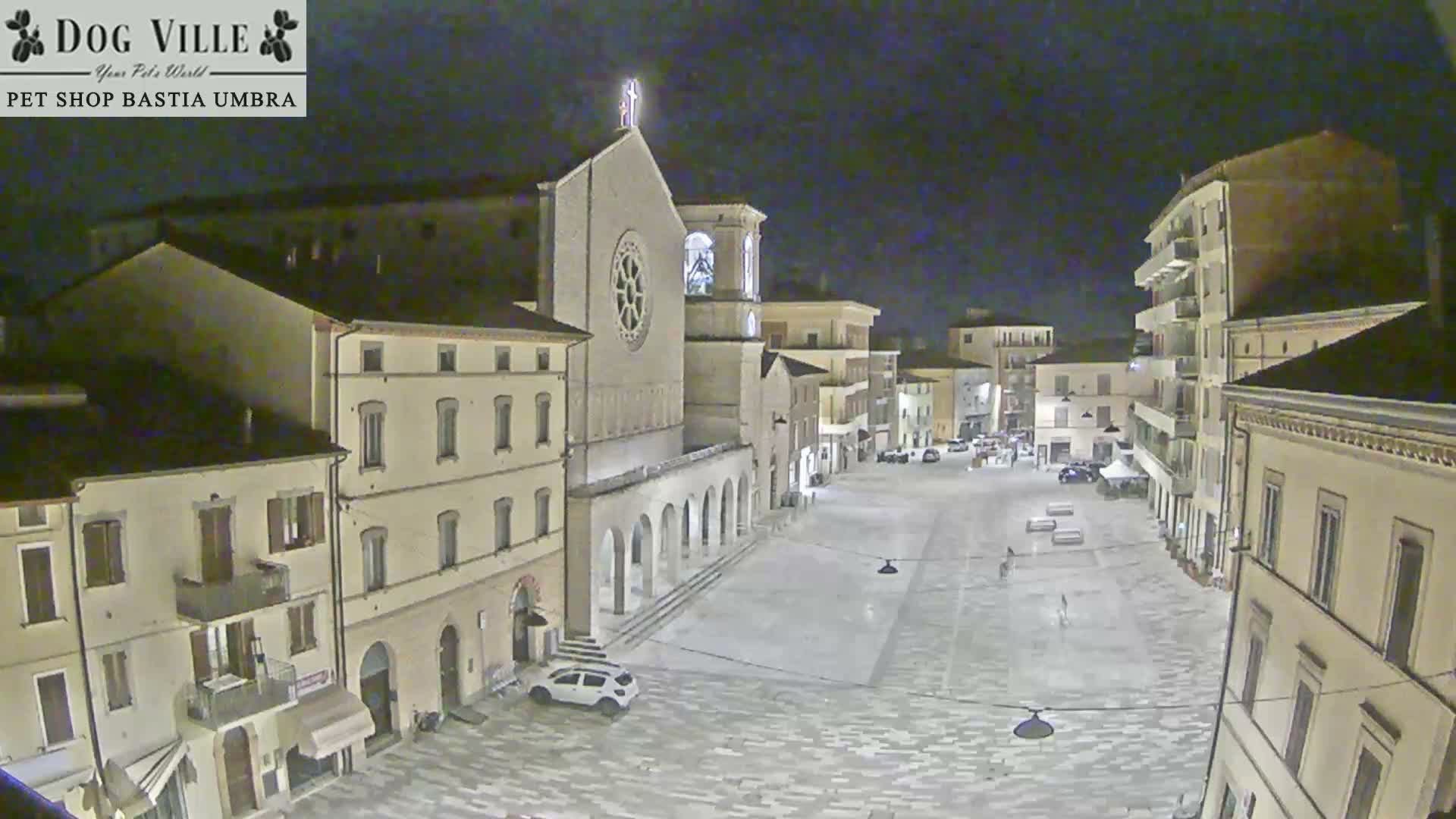 Bastia Umbra, Piazza Giuseppe Mazzini Square Live Cam - Perugia, Umbria, Italy