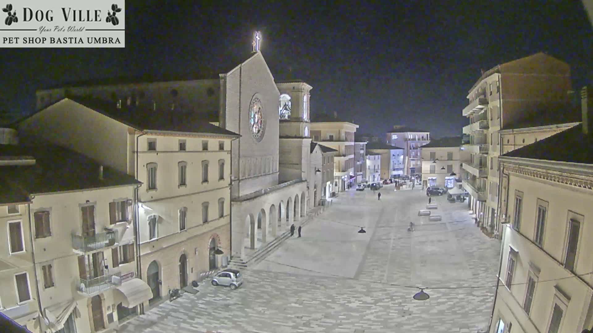 Bastia Umbra, Piazza Giuseppe Mazzini Square Live Cam - Perugia, Umbria, Italy