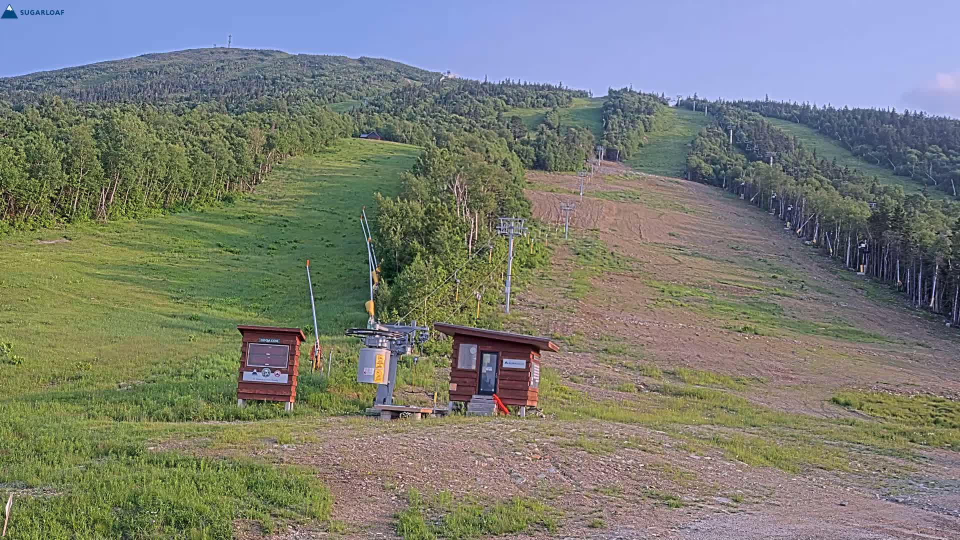 Sugarloaf Mountain Ski Slopes Live Cam -  Kingfield, Franklin, Maine, USA