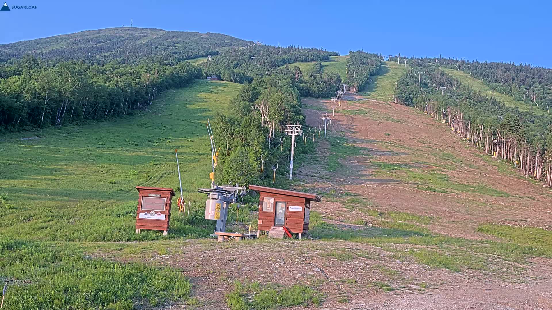 Sugarloaf Mountain Ski Slopes Live Cam -  Kingfield, Franklin, Maine, USA