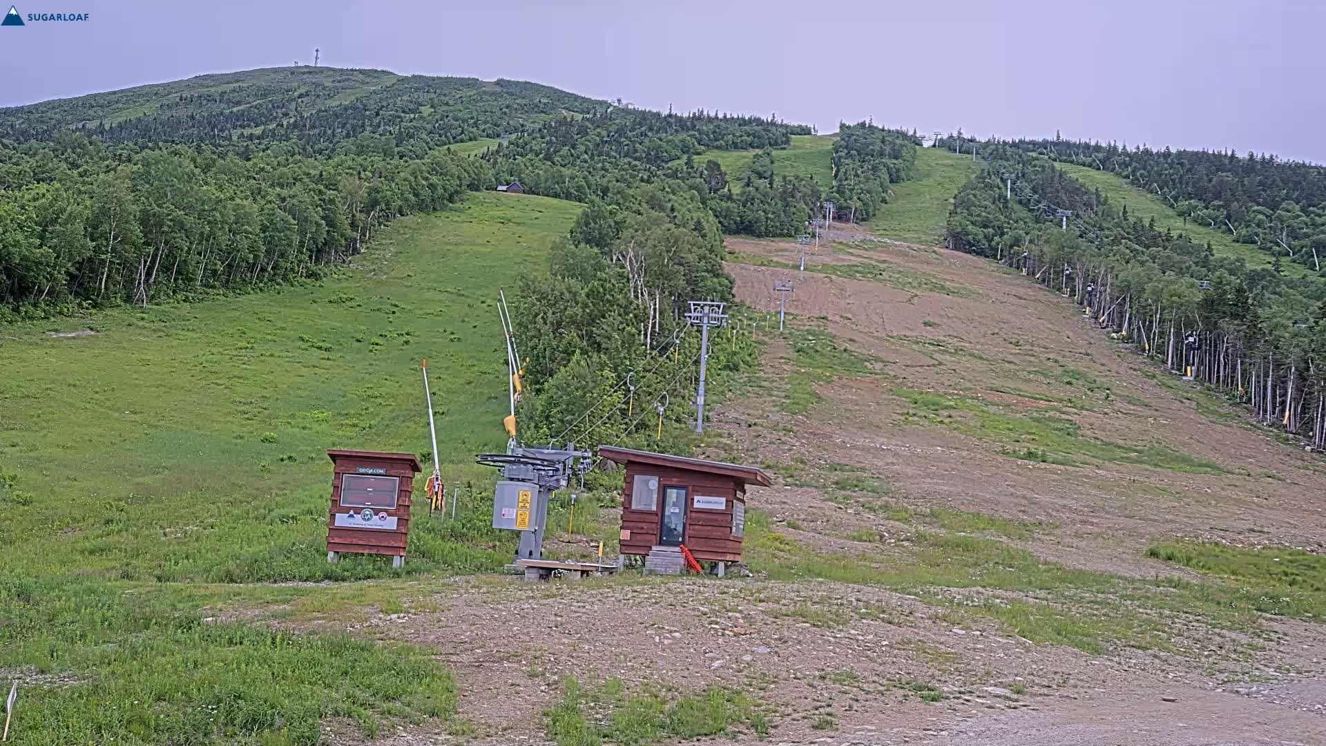 Sugarloaf Mountain Ski Slopes Live Cam -  Kingfield, Franklin, Maine, USA