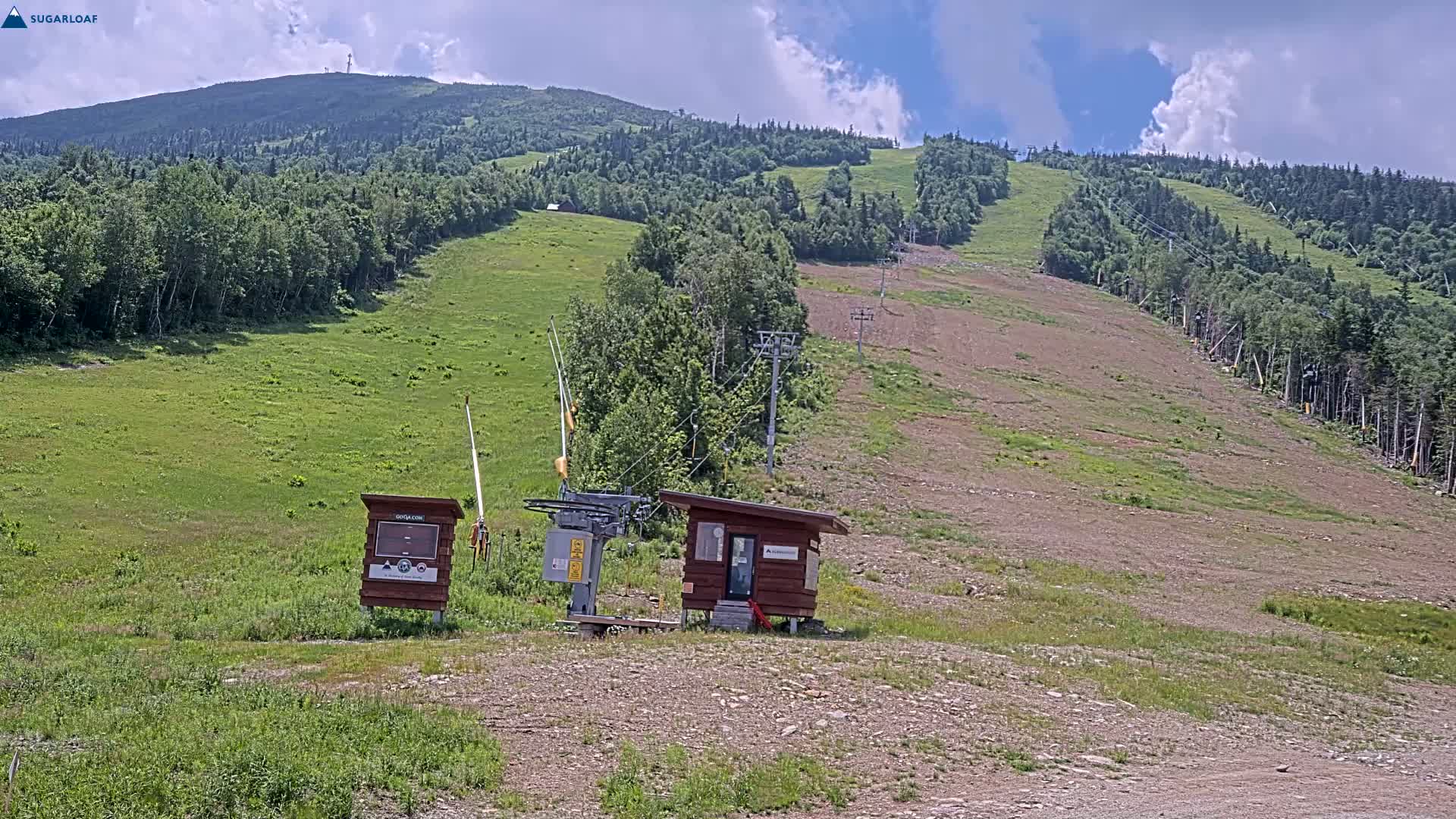 Sugarloaf Mountain Ski Slopes Live Cam -  Kingfield, Franklin, Maine, USA