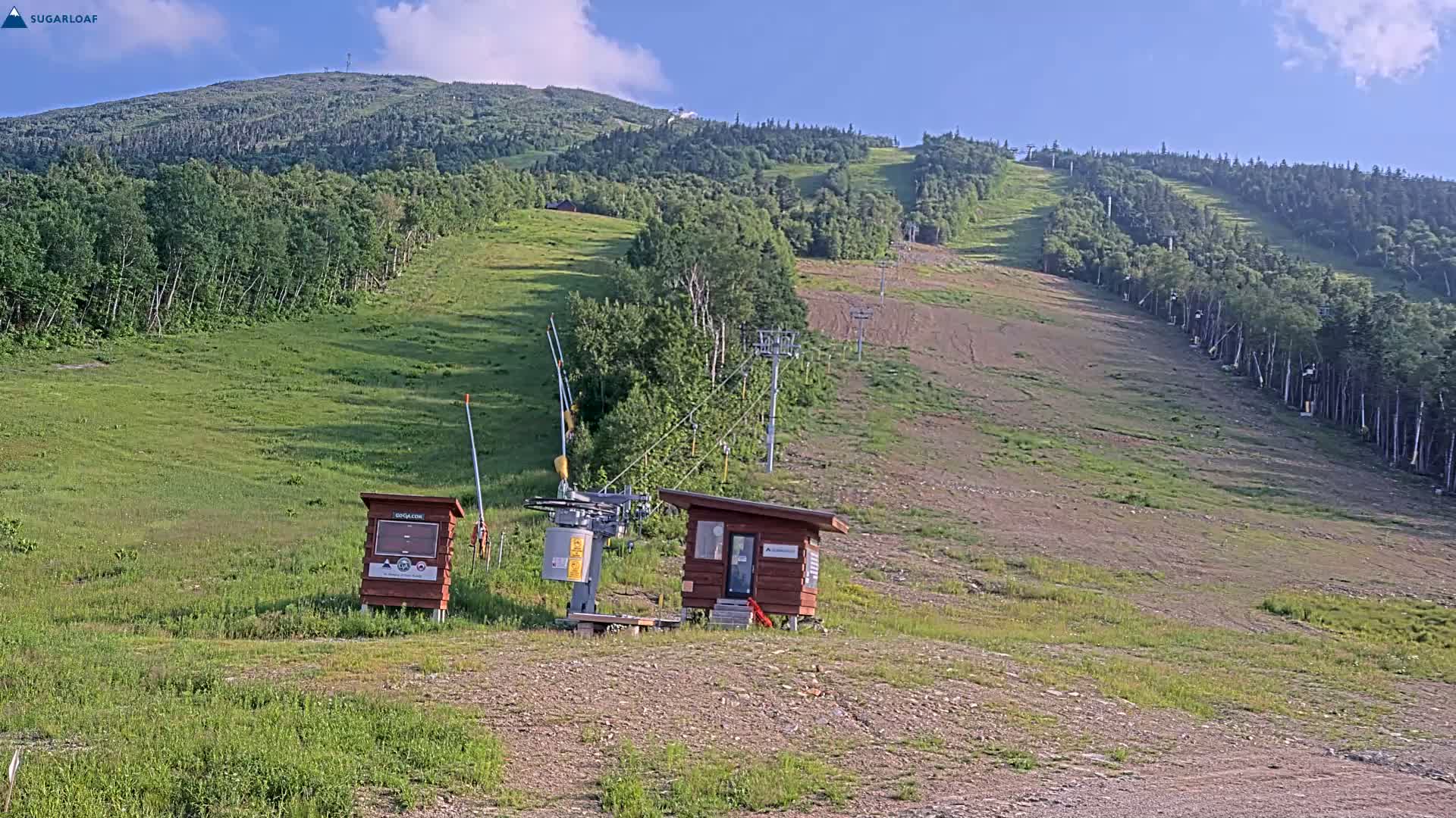 Sugarloaf Mountain Ski Slopes Live Cam -  Kingfield, Franklin, Maine, USA