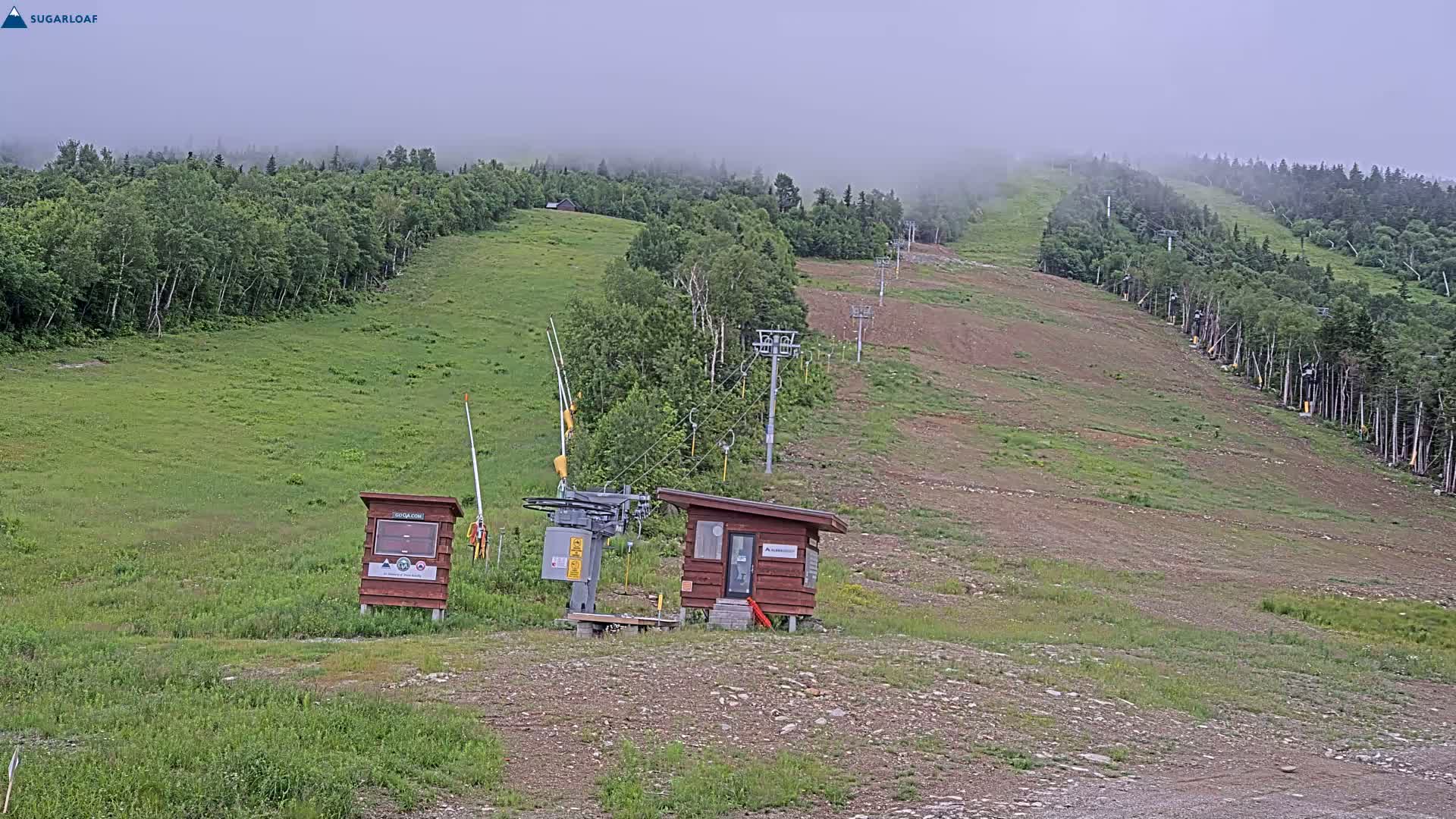 Sugarloaf Mountain Ski Slopes Live Cam -  Kingfield, Franklin, Maine, USA