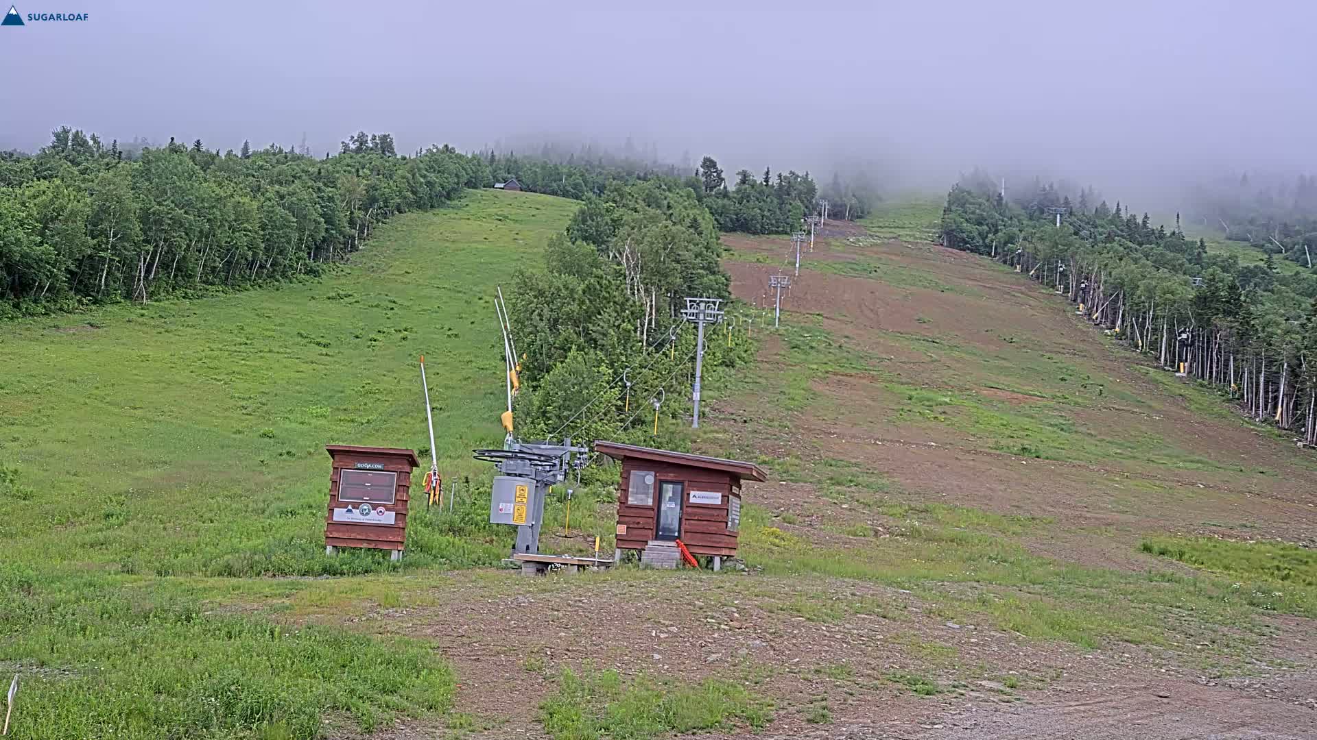 Sugarloaf Mountain Ski Slopes Live Cam -  Kingfield, Franklin, Maine, USA