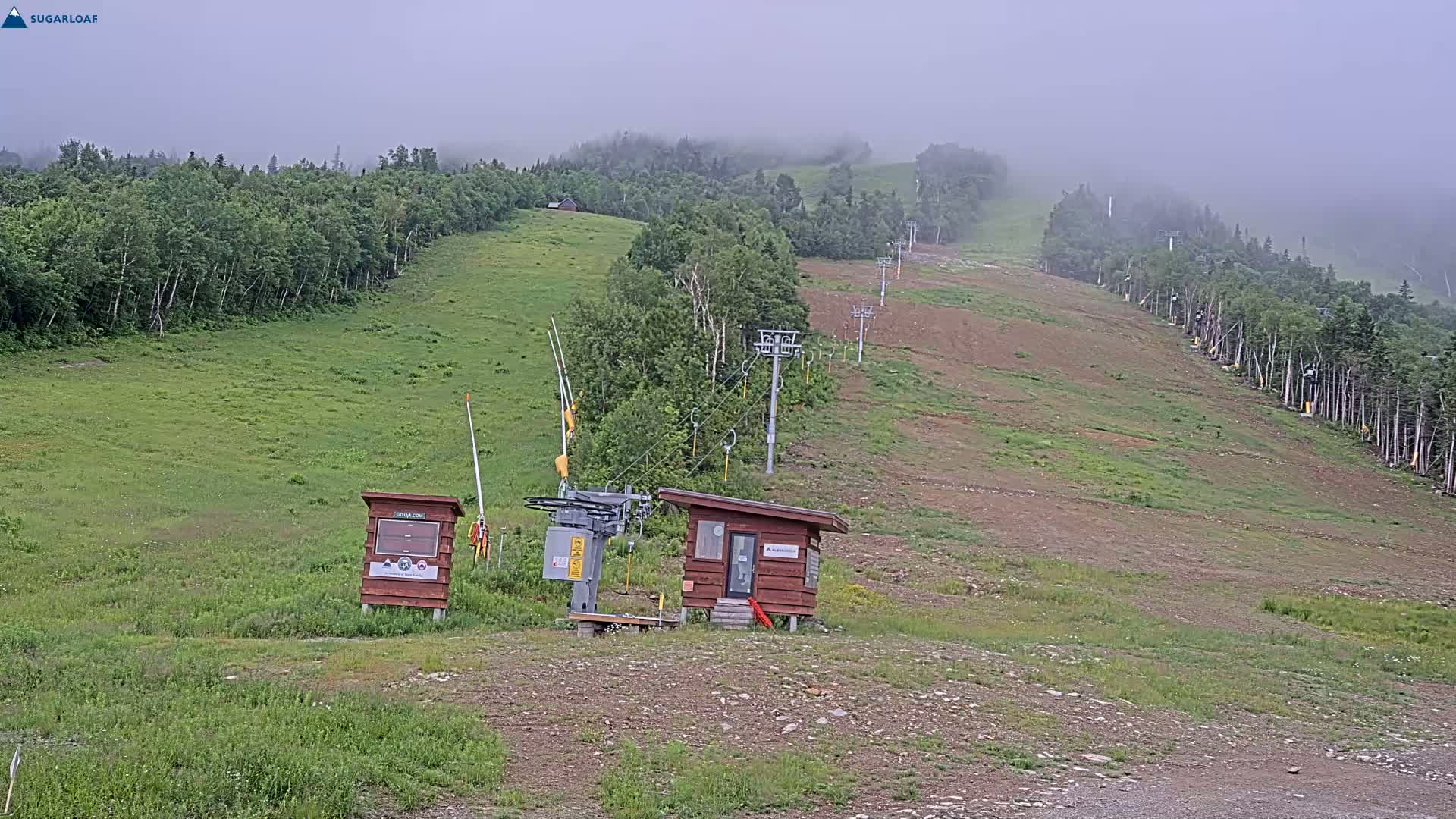 Sugarloaf Mountain Ski Slopes Live Cam -  Kingfield, Franklin, Maine, USA