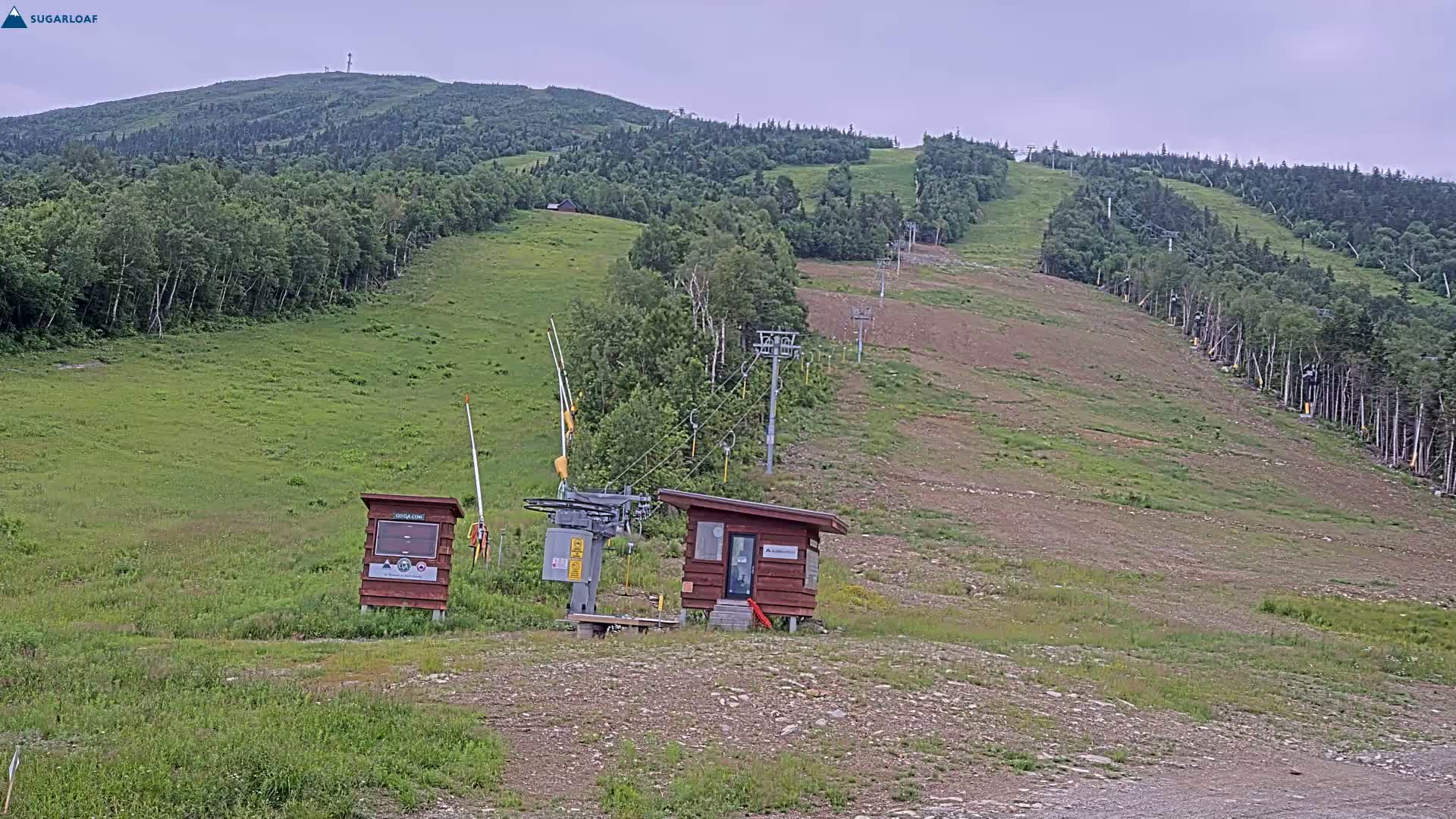 Sugarloaf Mountain Ski Slopes Live Cam -  Kingfield, Franklin, Maine, USA
