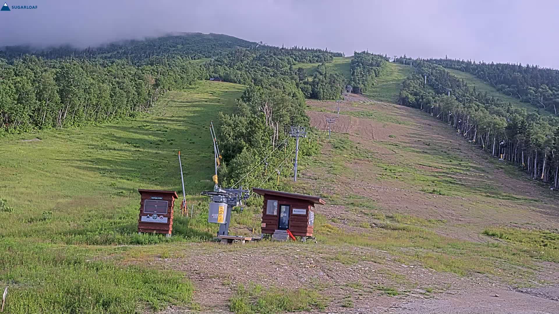 Sugarloaf Mountain Ski Slopes Live Cam -  Kingfield, Franklin, Maine, USA