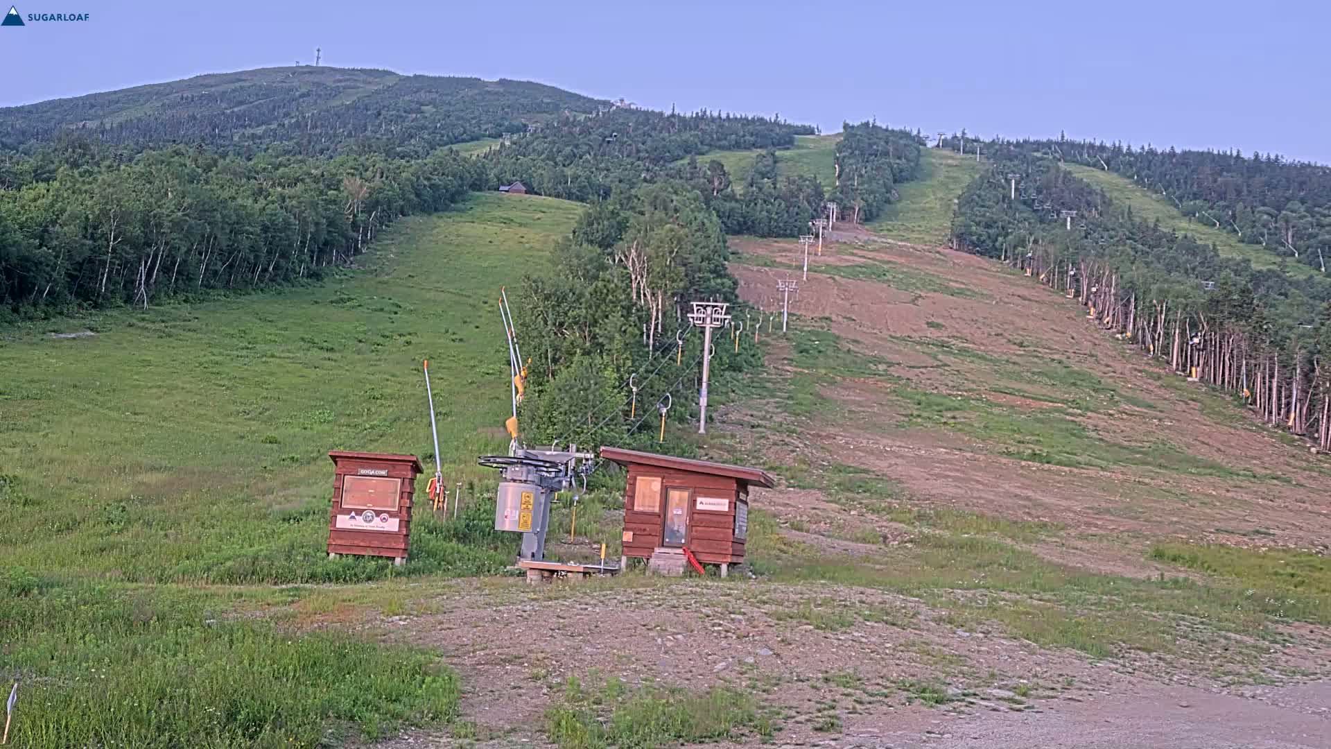 Sugarloaf Mountain Ski Slopes Live Cam -  Kingfield, Franklin, Maine, USA