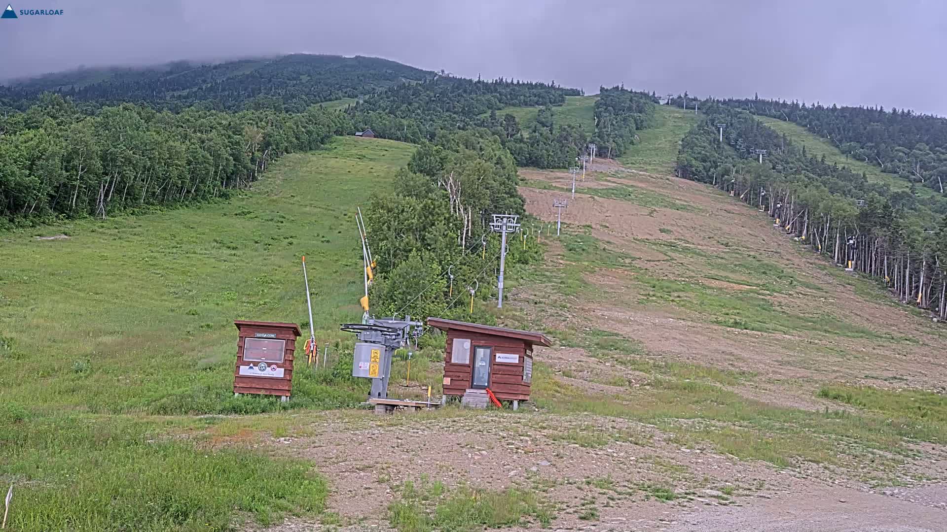Sugarloaf Mountain Ski Slopes Live Cam -  Kingfield, Franklin, Maine, USA