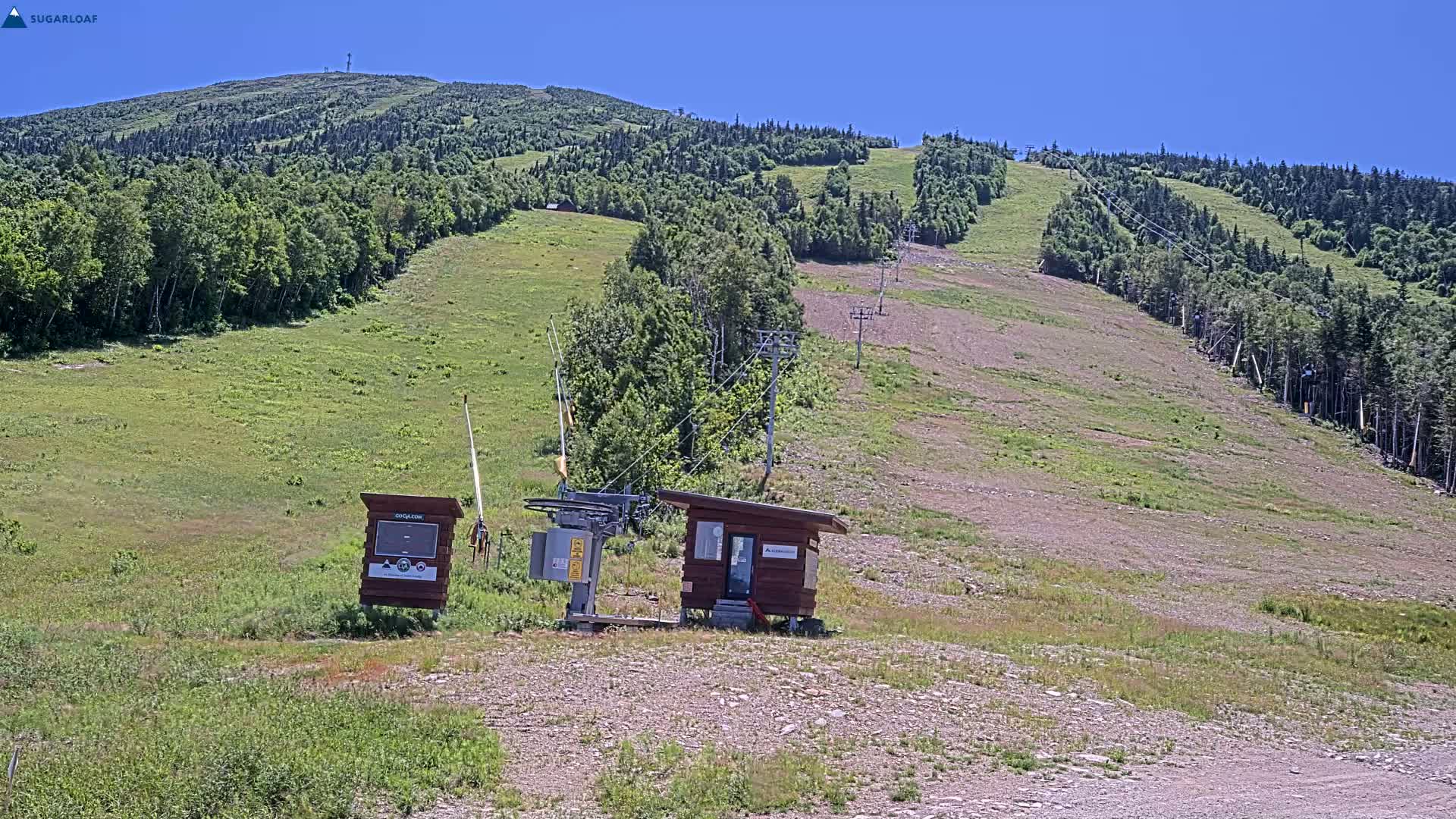 Sugarloaf Mountain Ski Slopes Live Cam -  Kingfield, Franklin, Maine, USA