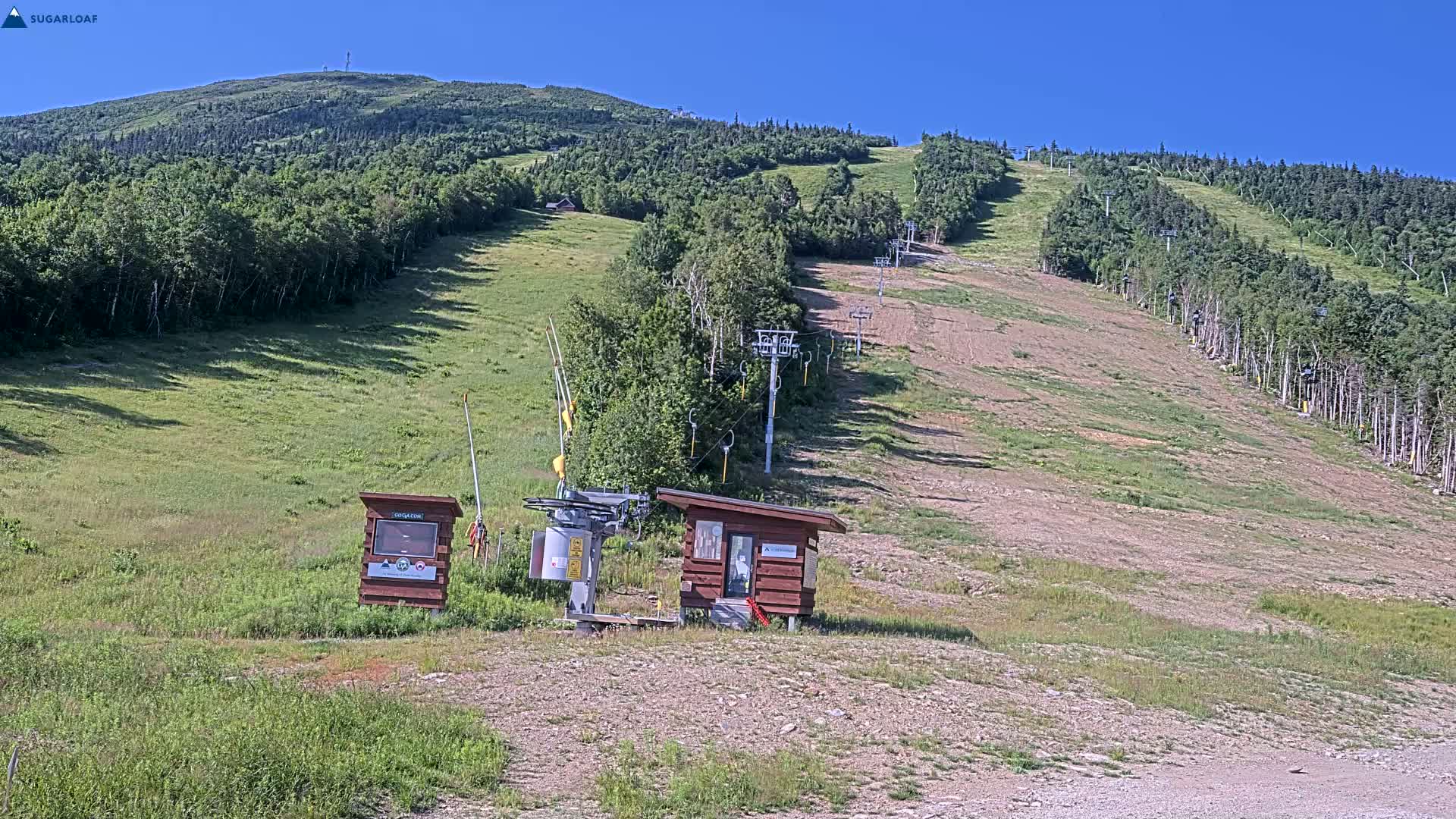 Sugarloaf Mountain Ski Slopes Live Cam -  Kingfield, Franklin, Maine, USA