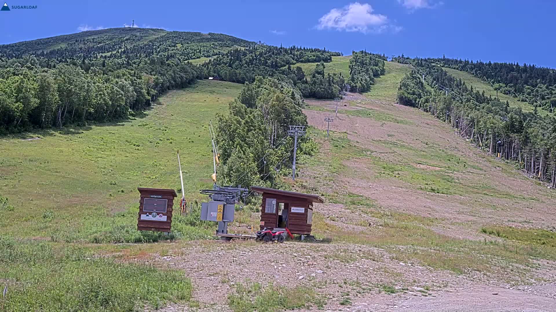 Sugarloaf Mountain Ski Slopes Live Cam -  Kingfield, Franklin, Maine, USA