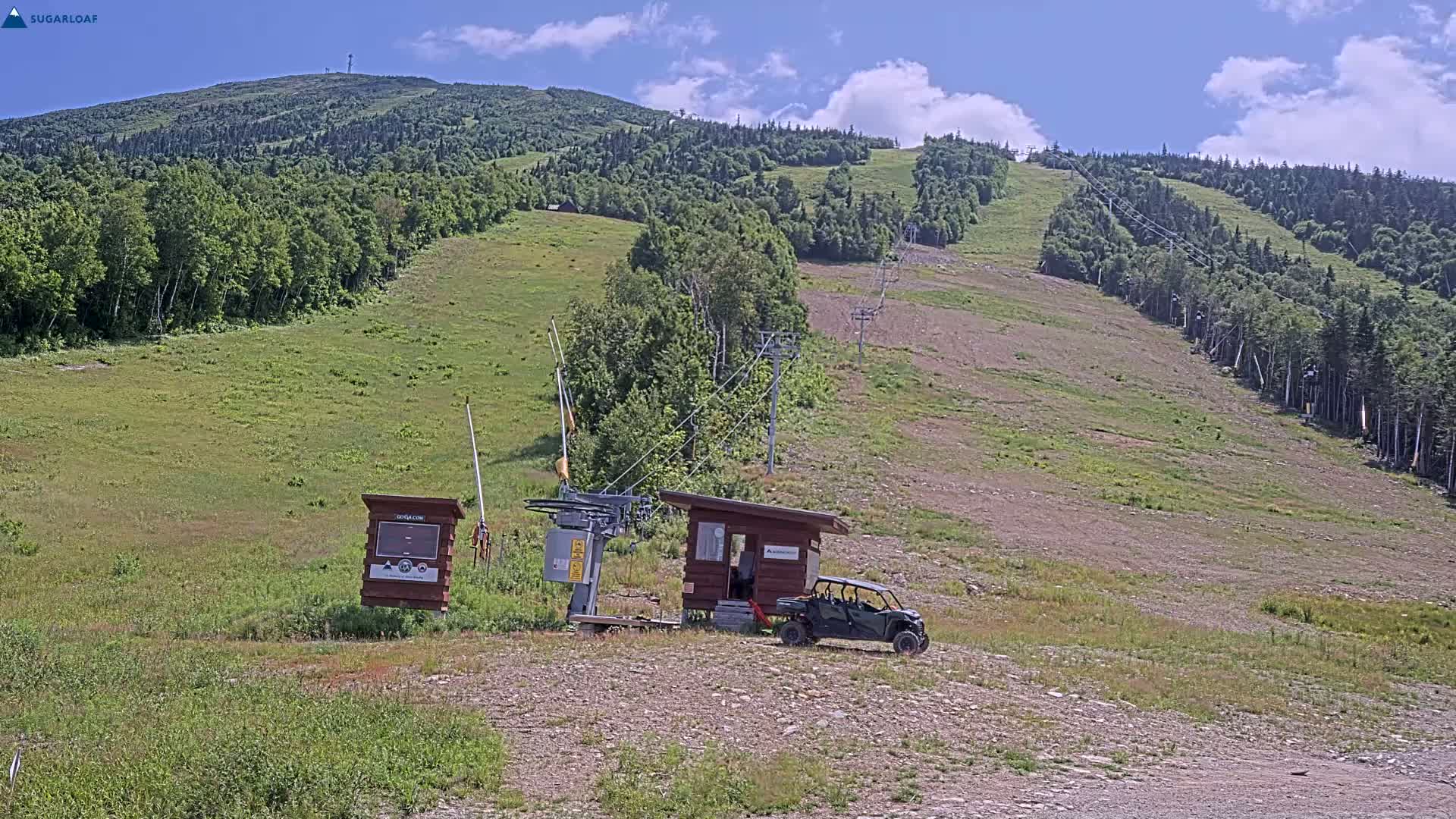 Sugarloaf Mountain Ski Slopes Live Cam -  Kingfield, Franklin, Maine, USA