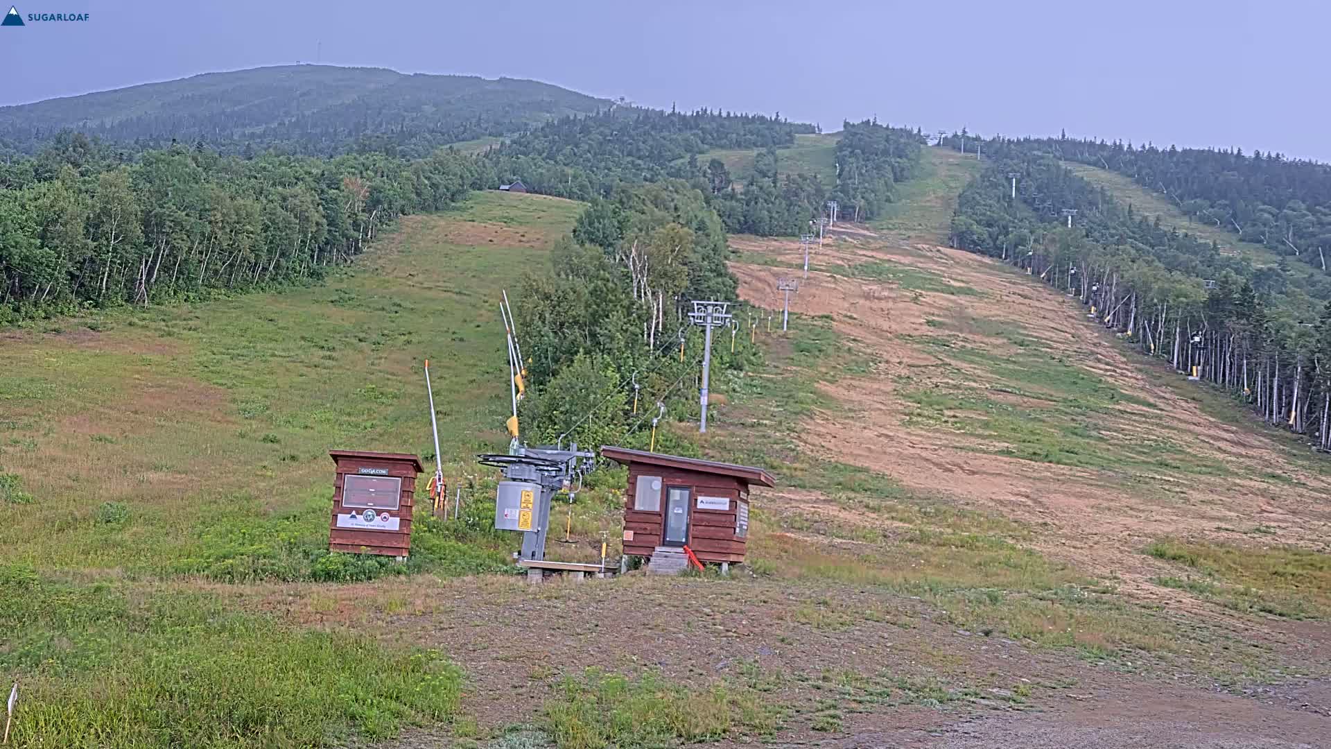 Sugarloaf Mountain Ski Slopes Live Cam -  Kingfield, Franklin, Maine, USA