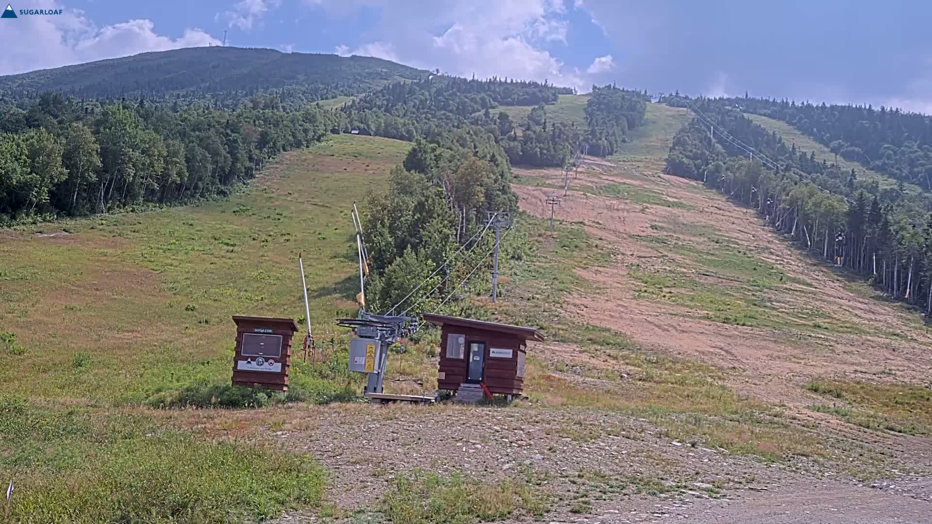 Sugarloaf Mountain Ski Slopes Live Cam -  Kingfield, Franklin, Maine, USA