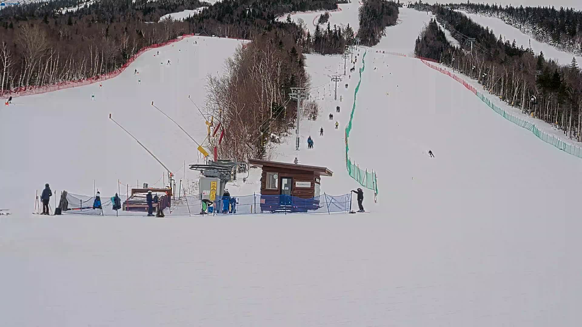 Sugarloaf Mountain Ski Slopes Live Cam -  Kingfield, Franklin, Maine, USA