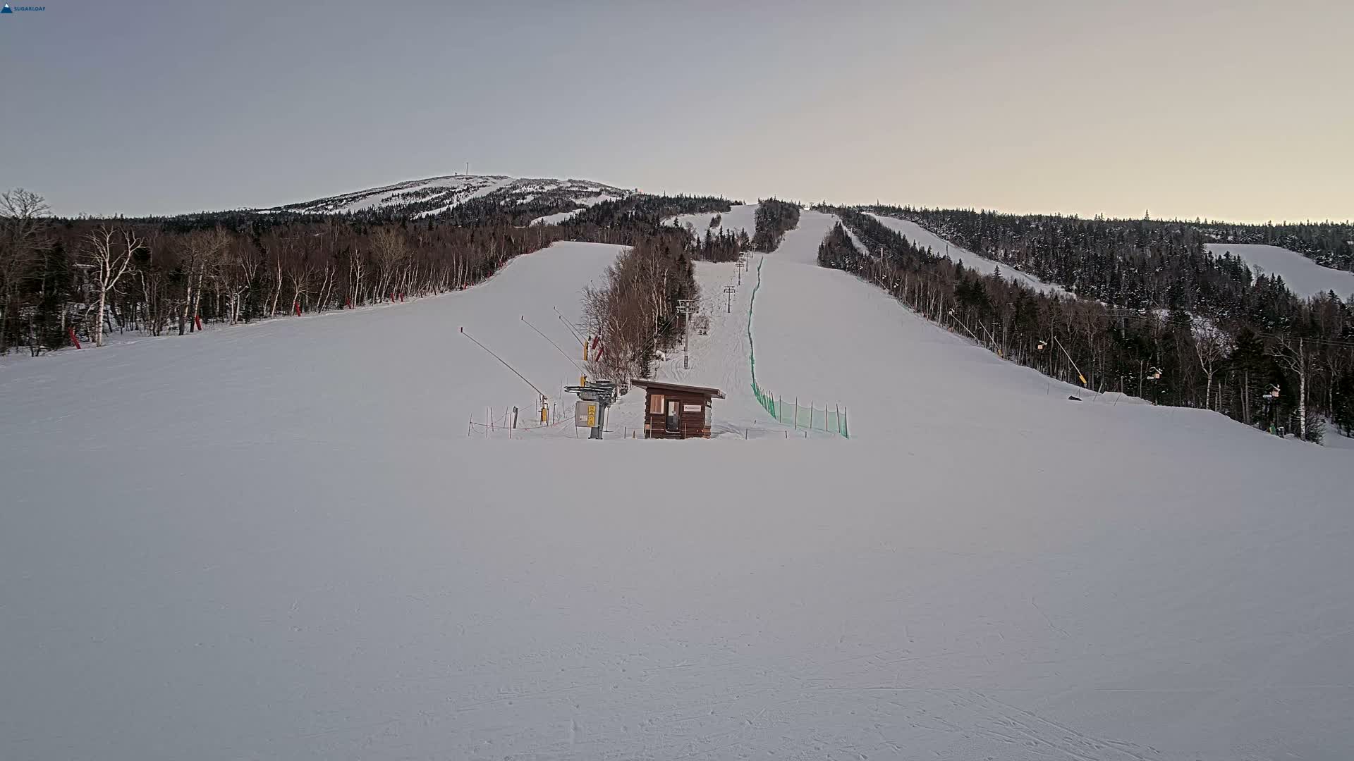 Sugarloaf Mountain Ski Slopes Live Cam -  Kingfield, Franklin, Maine, USA