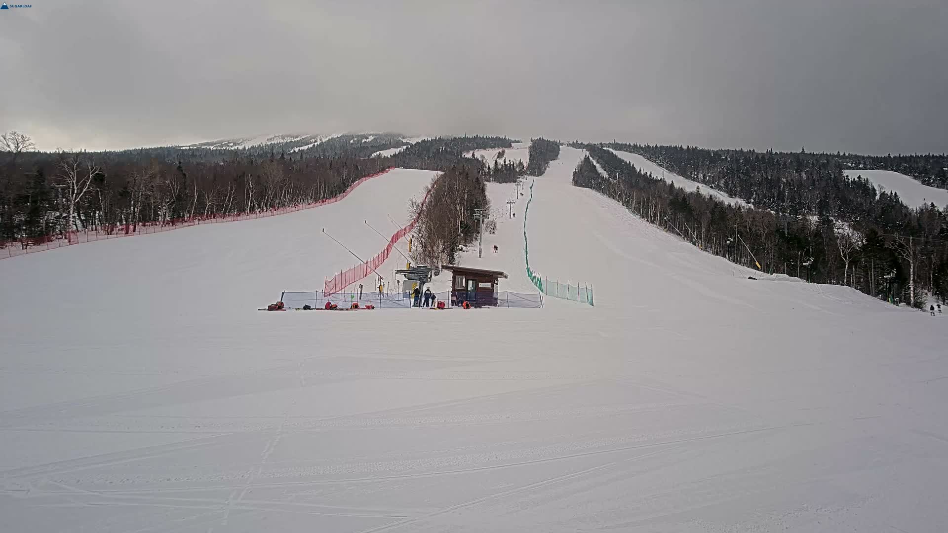 Sugarloaf Mountain Ski Slopes Live Cam -  Kingfield, Franklin, Maine, USA