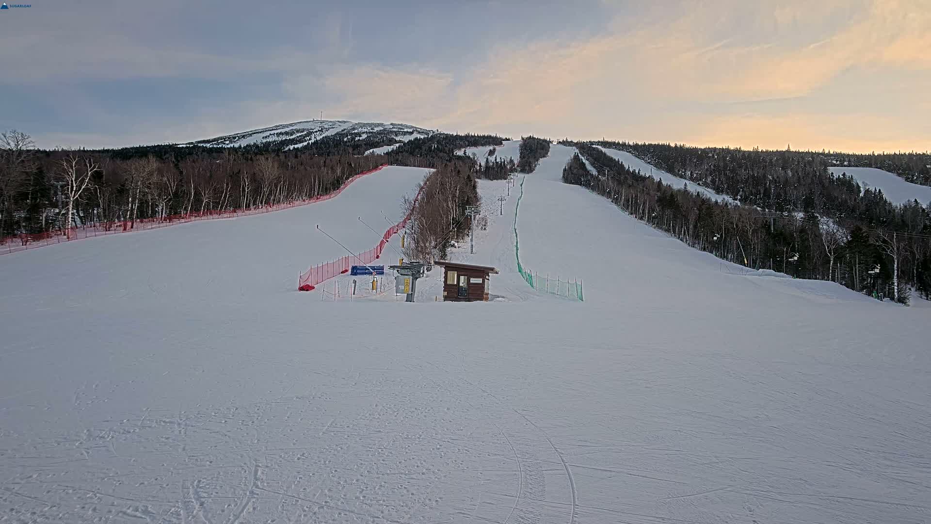 Sugarloaf Mountain Ski Slopes Live Cam -  Kingfield, Franklin, Maine, USA