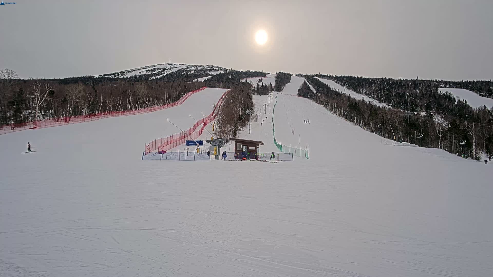 Sugarloaf Mountain Ski Slopes Live Cam -  Kingfield, Franklin, Maine, USA