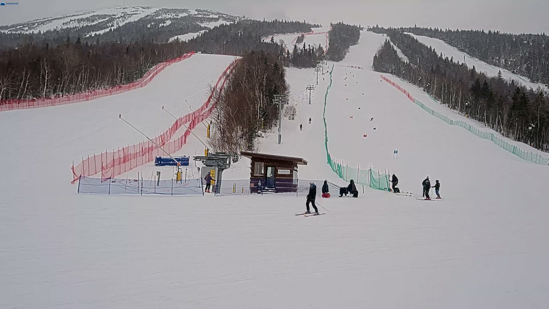 Sugarloaf Mountain Ski Slopes Live Cam -  Kingfield, Franklin, Maine, USA