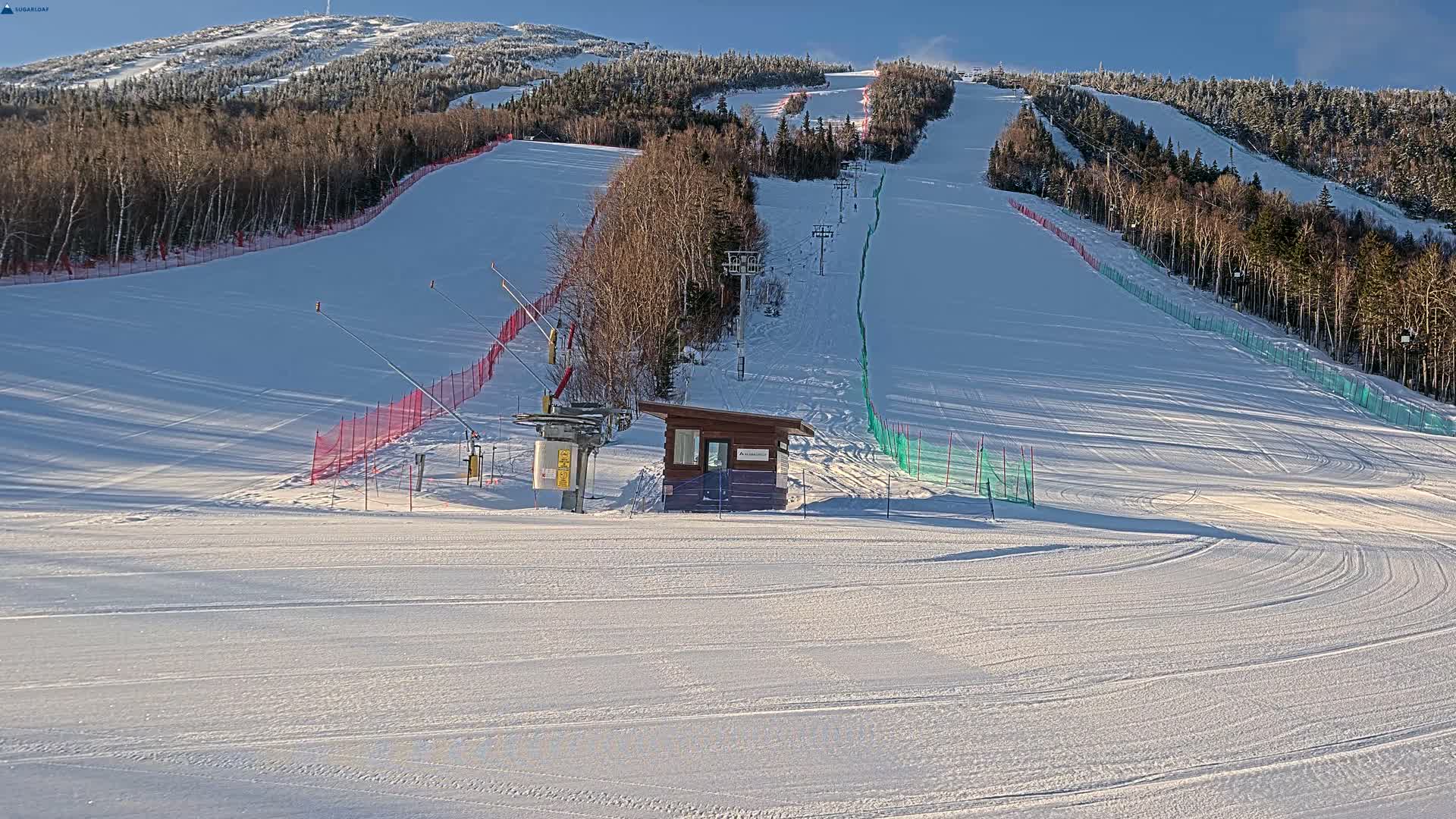Sugarloaf Mountain Ski Slopes Live Cam -  Kingfield, Franklin, Maine, USA