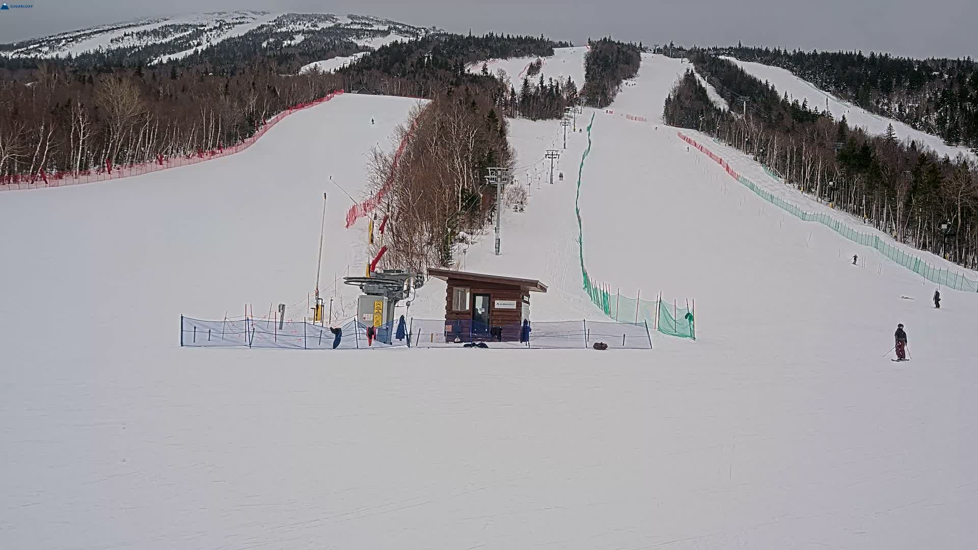 Sugarloaf Mountain Ski Slopes Live Cam -  Kingfield, Franklin, Maine, USA
