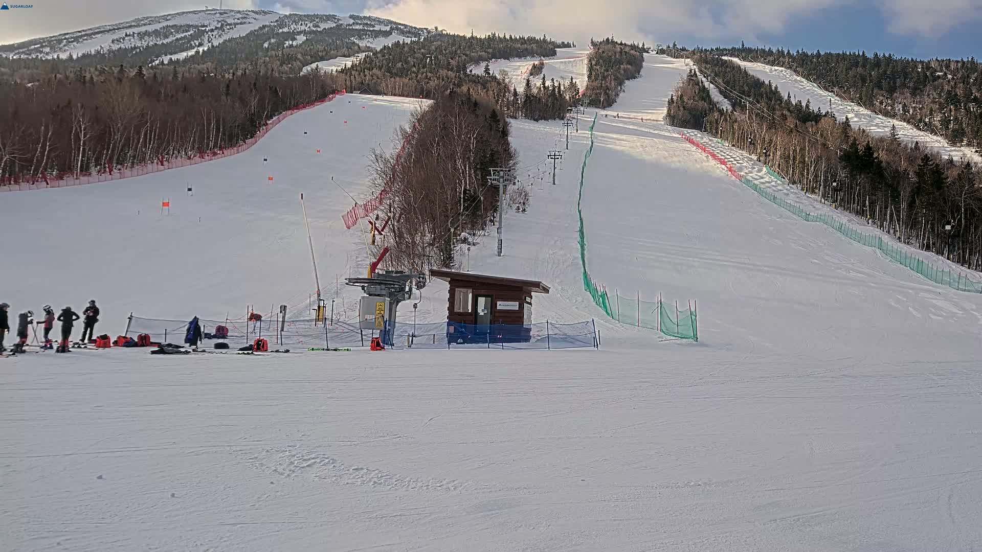 Sugarloaf Mountain Ski Slopes Live Cam -  Kingfield, Franklin, Maine, USA