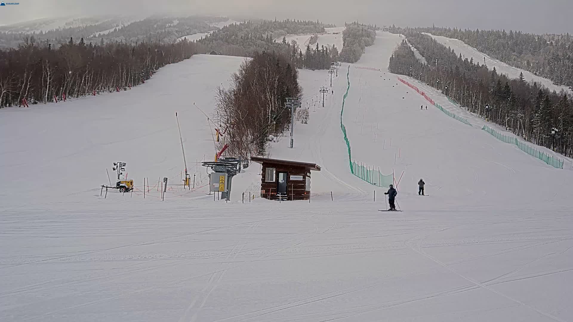 Sugarloaf Mountain Ski Slopes Live Cam -  Kingfield, Franklin, Maine, USA