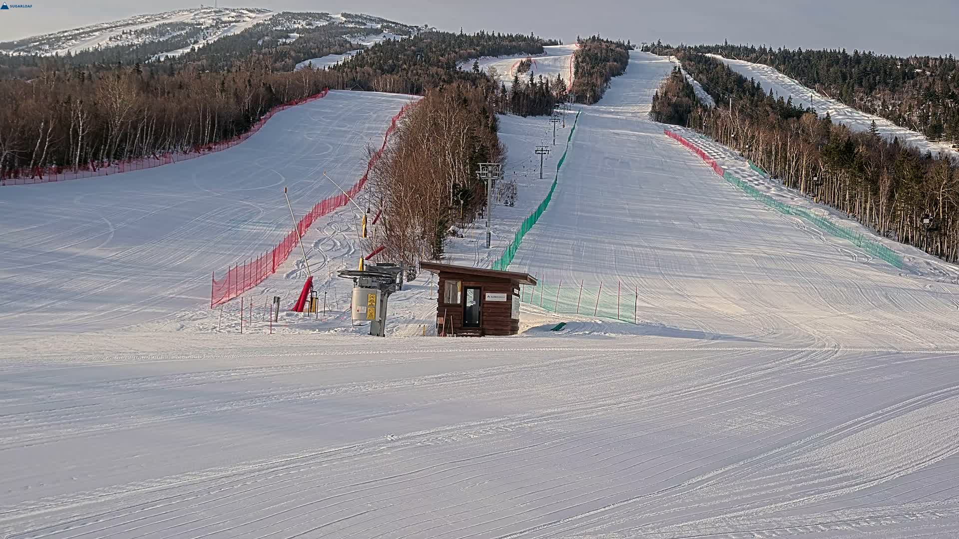 Sugarloaf Mountain Ski Slopes Live Cam -  Kingfield, Franklin, Maine, USA