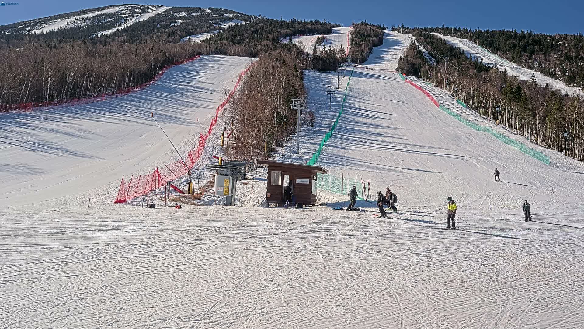 Sugarloaf Mountain Ski Slopes Live Cam -  Kingfield, Franklin, Maine, USA