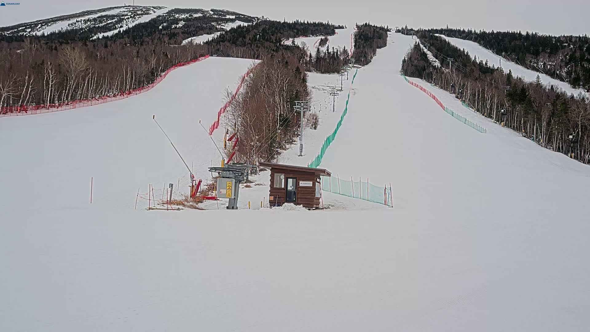 Sugarloaf Mountain Ski Slopes Live Cam -  Kingfield, Franklin, Maine, USA