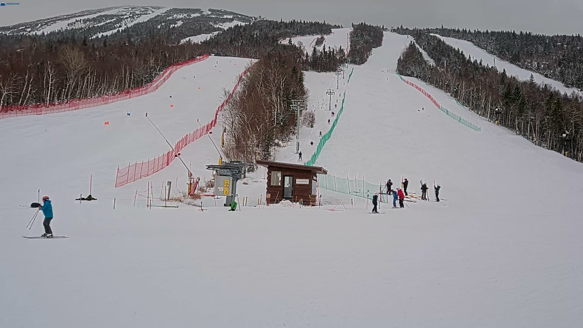 Sugarloaf Mountain Ski Slopes Live Cam -  Kingfield, Franklin, Maine, USA