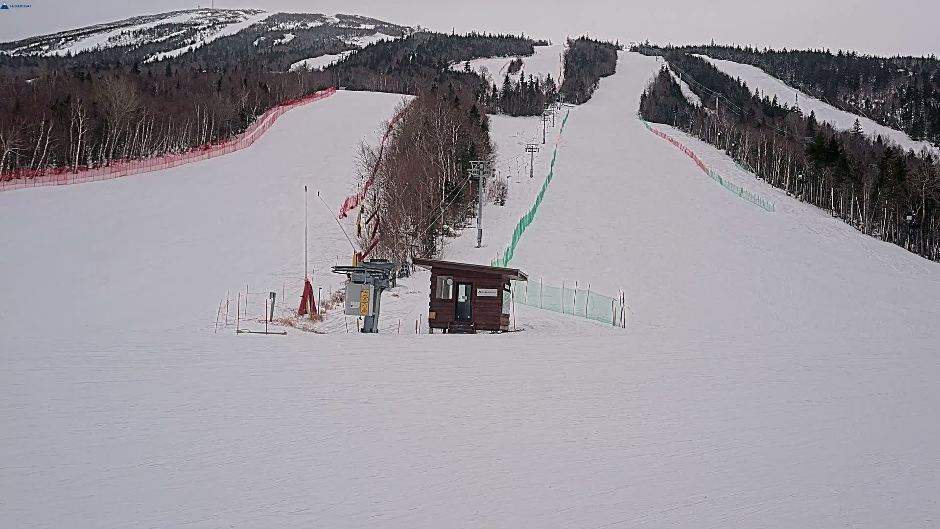 Sugarloaf Mountain Ski Slopes Live Cam -  Kingfield, Franklin, Maine, USA