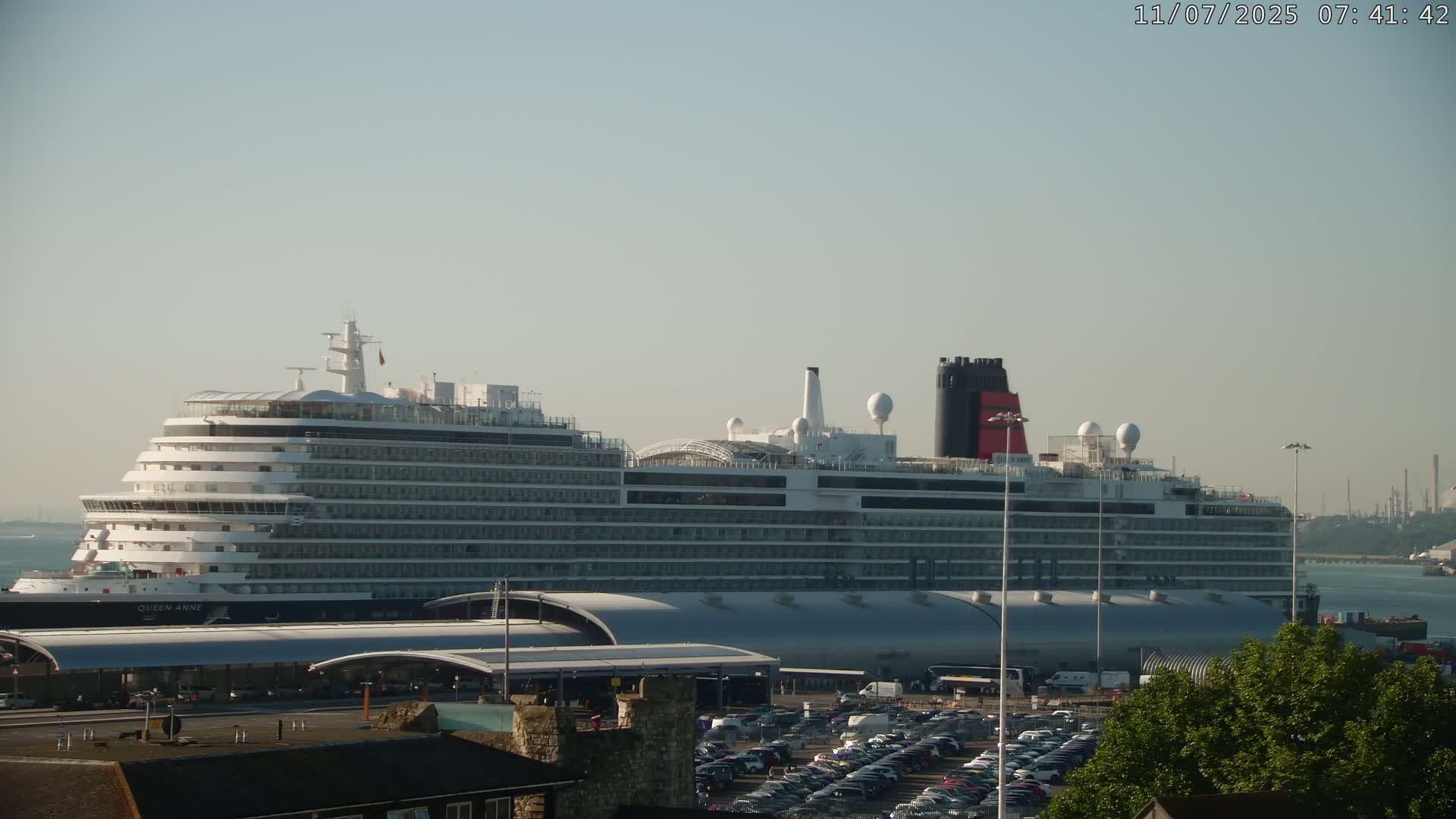 Port of Southampton Ocean Cruise Terminal (Berth 46) Live Cam - Southampton, Hampshire, South East, England, United Kingdom