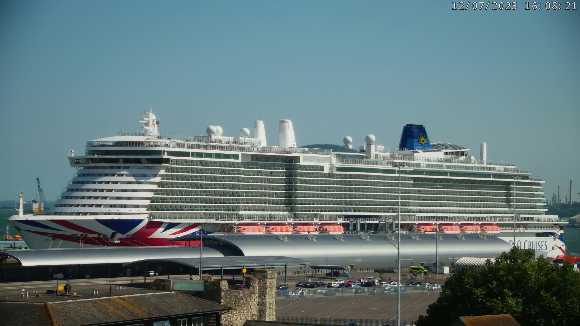 Port of Southampton Ocean Cruise Terminal (Berth 46) Live Cam - Southampton, Hampshire, South East, England, United Kingdom
