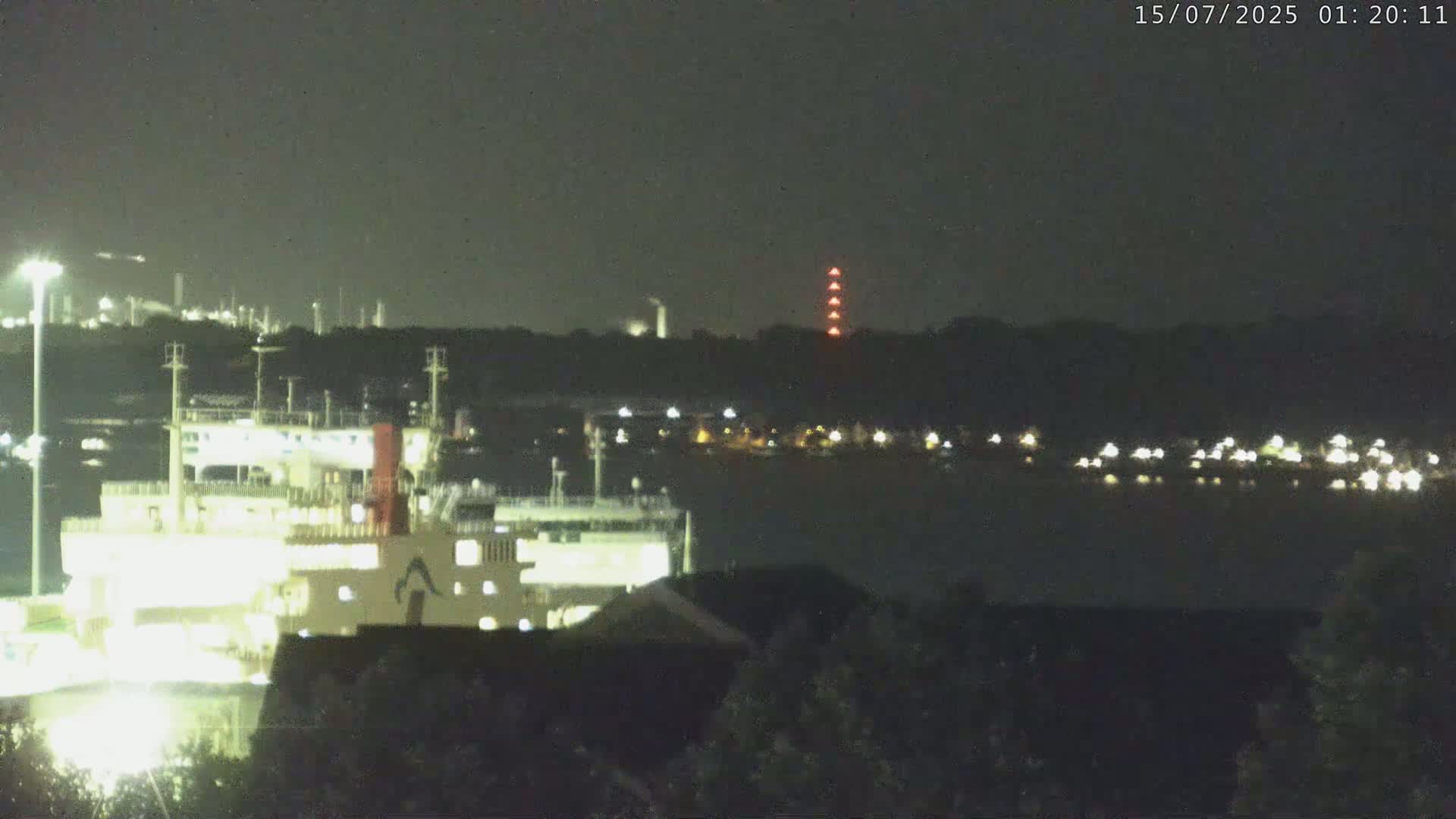 Port of Southampton Ocean Cruise Terminal (Berth 46) Live Cam - Southampton, Hampshire, South East, England, United Kingdom