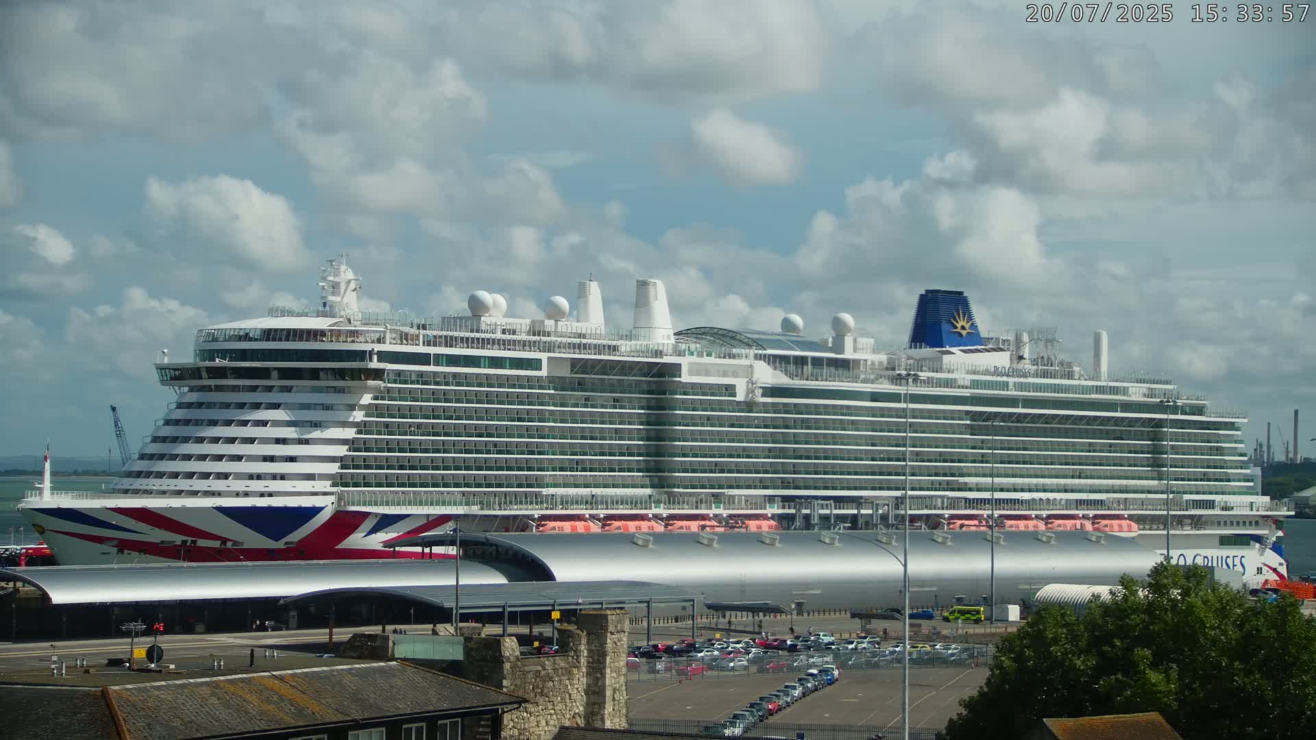 Port of Southampton Ocean Cruise Terminal (Berth 46) Live Cam - Southampton, Hampshire, South East, England, United Kingdom