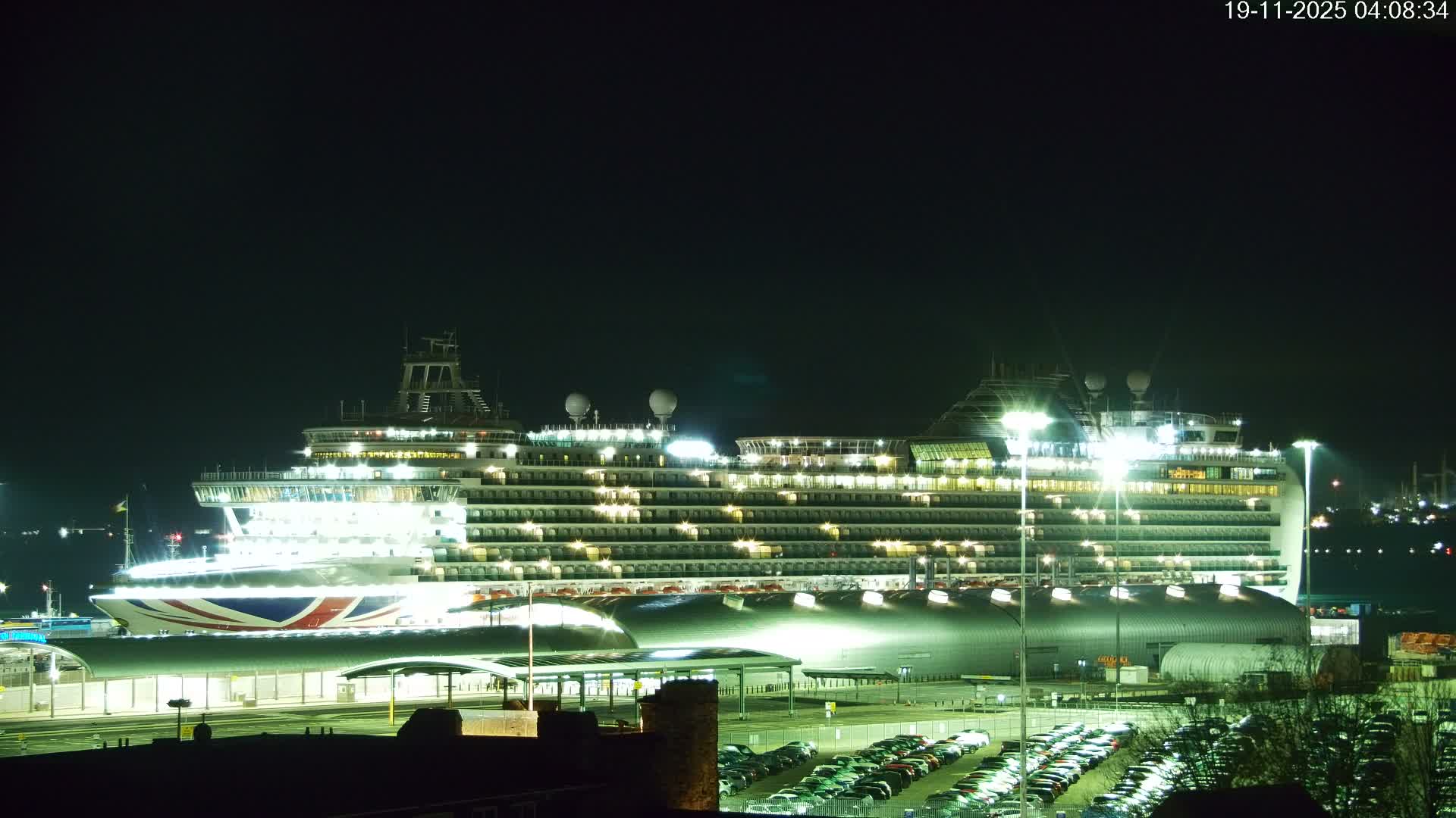 Port of Southampton Ocean Cruise Terminal (Berth 46) Live Cam - Southampton, Hampshire, South East, England, United Kingdom