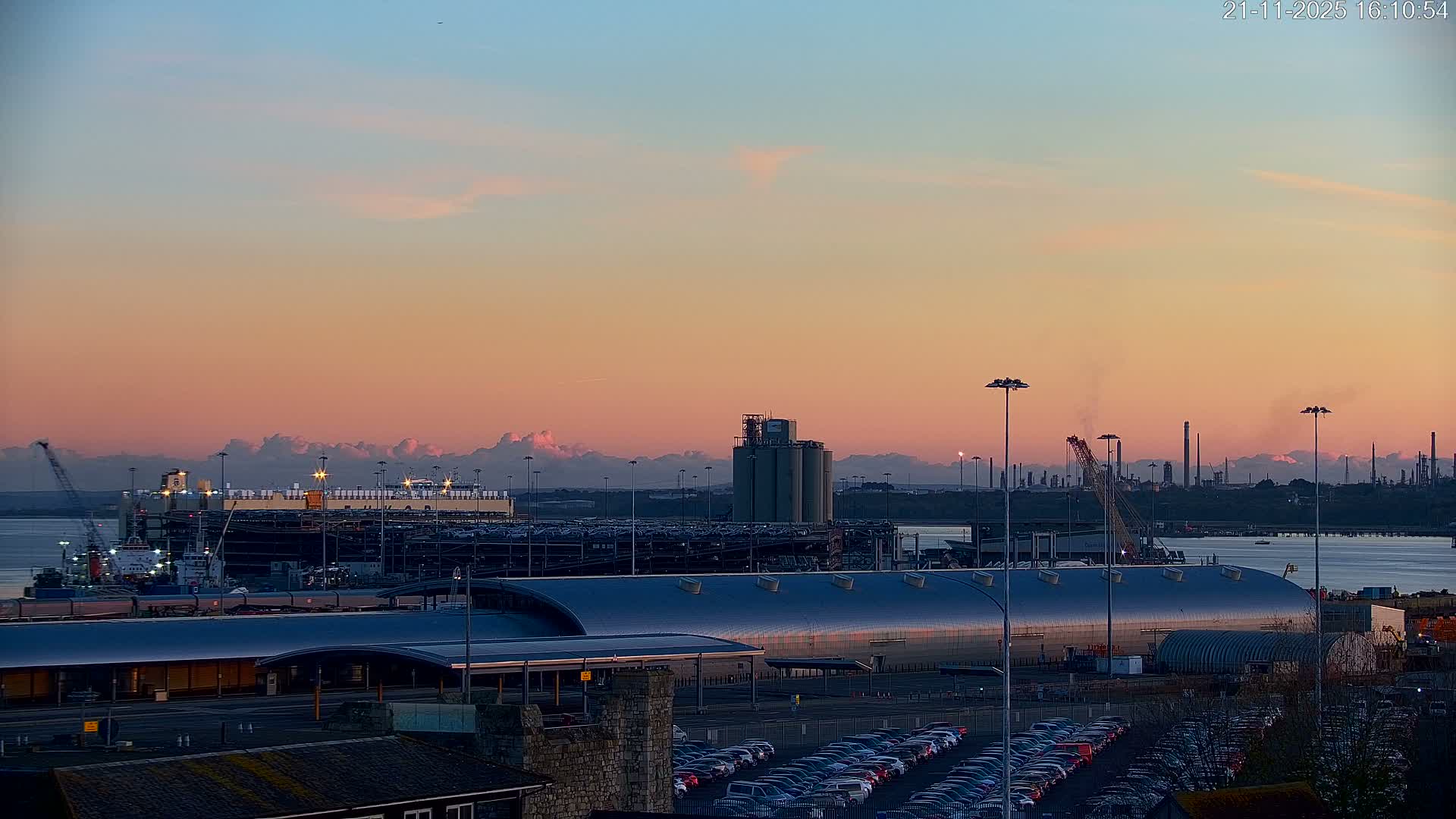 Port of Southampton Ocean Cruise Terminal (Berth 46) Live Cam - Southampton, Hampshire, South East, England, United Kingdom