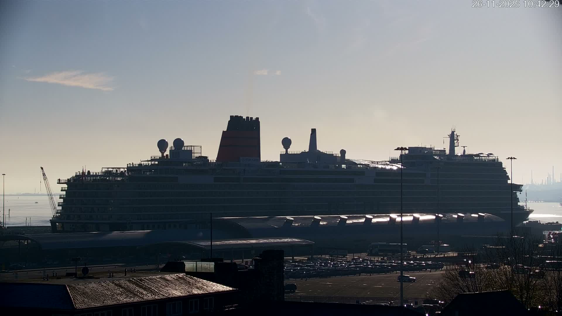 Port of Southampton Ocean Cruise Terminal (Berth 46) Live Cam - Southampton, Hampshire, South East, England, United Kingdom