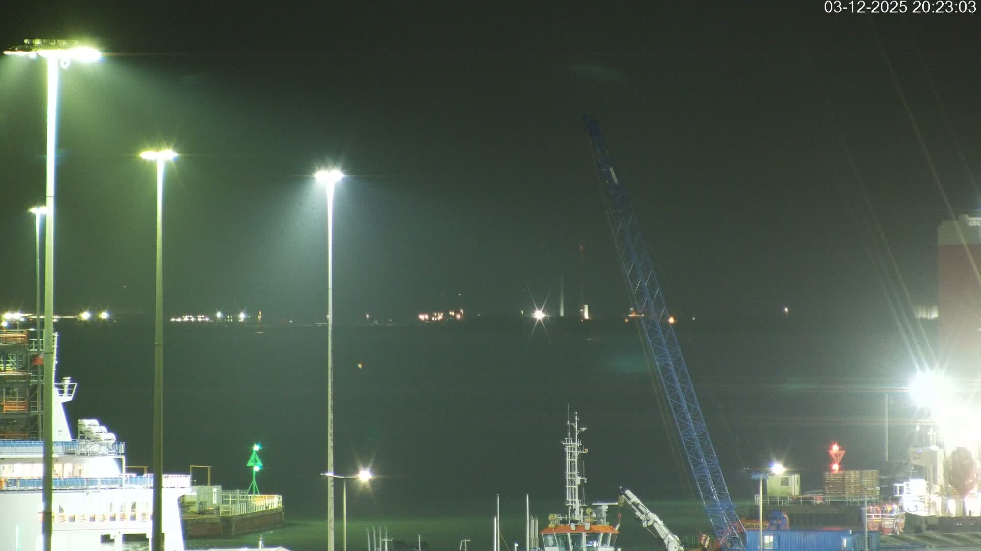 Port of Southampton Ocean Cruise Terminal (Berth 46) Live Cam - Southampton, Hampshire, South East, England, United Kingdom