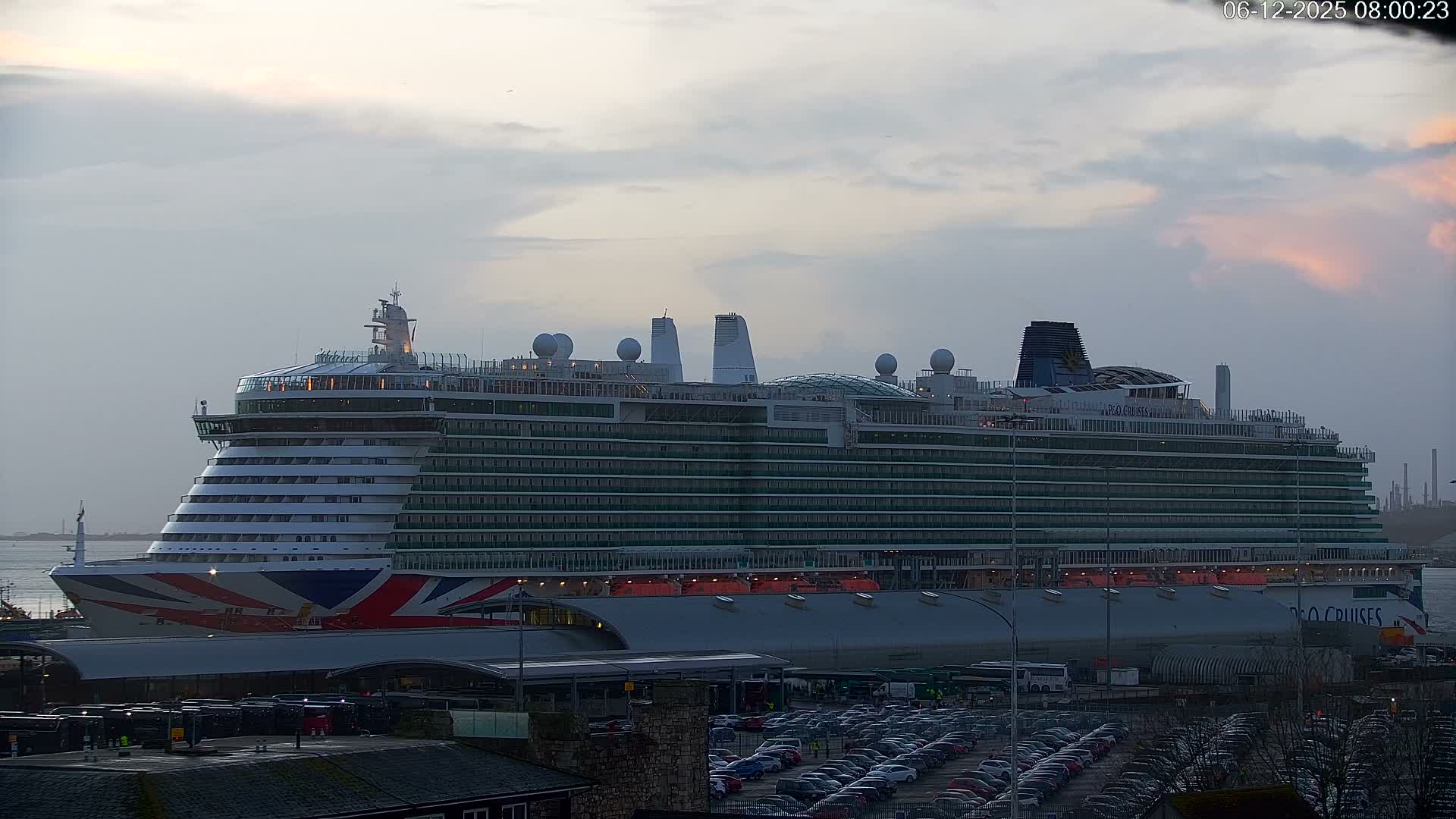 Port of Southampton Ocean Cruise Terminal (Berth 46) Live Cam - Southampton, Hampshire, South East, England, United Kingdom